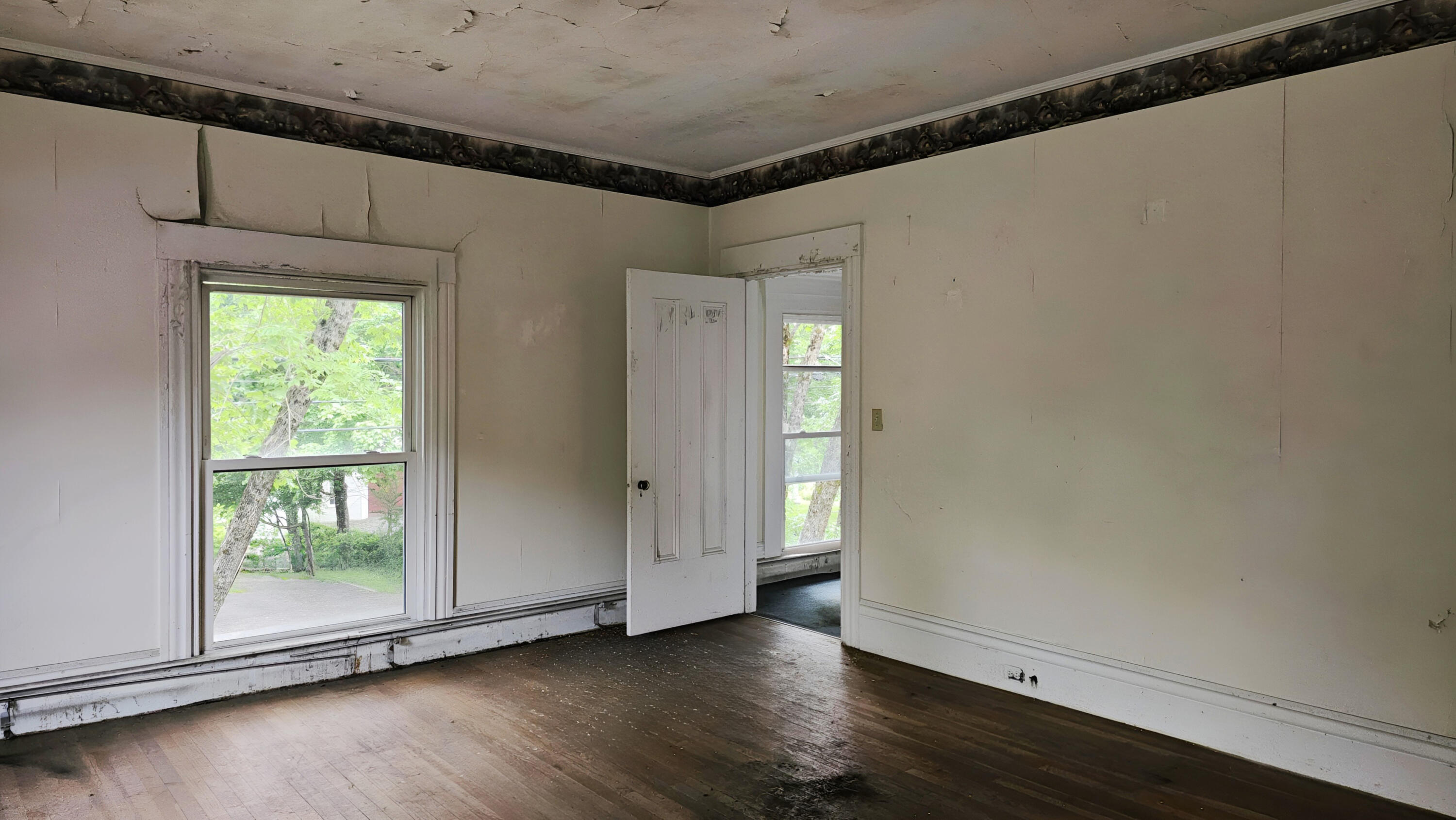 85 Main Street Property Photo 22