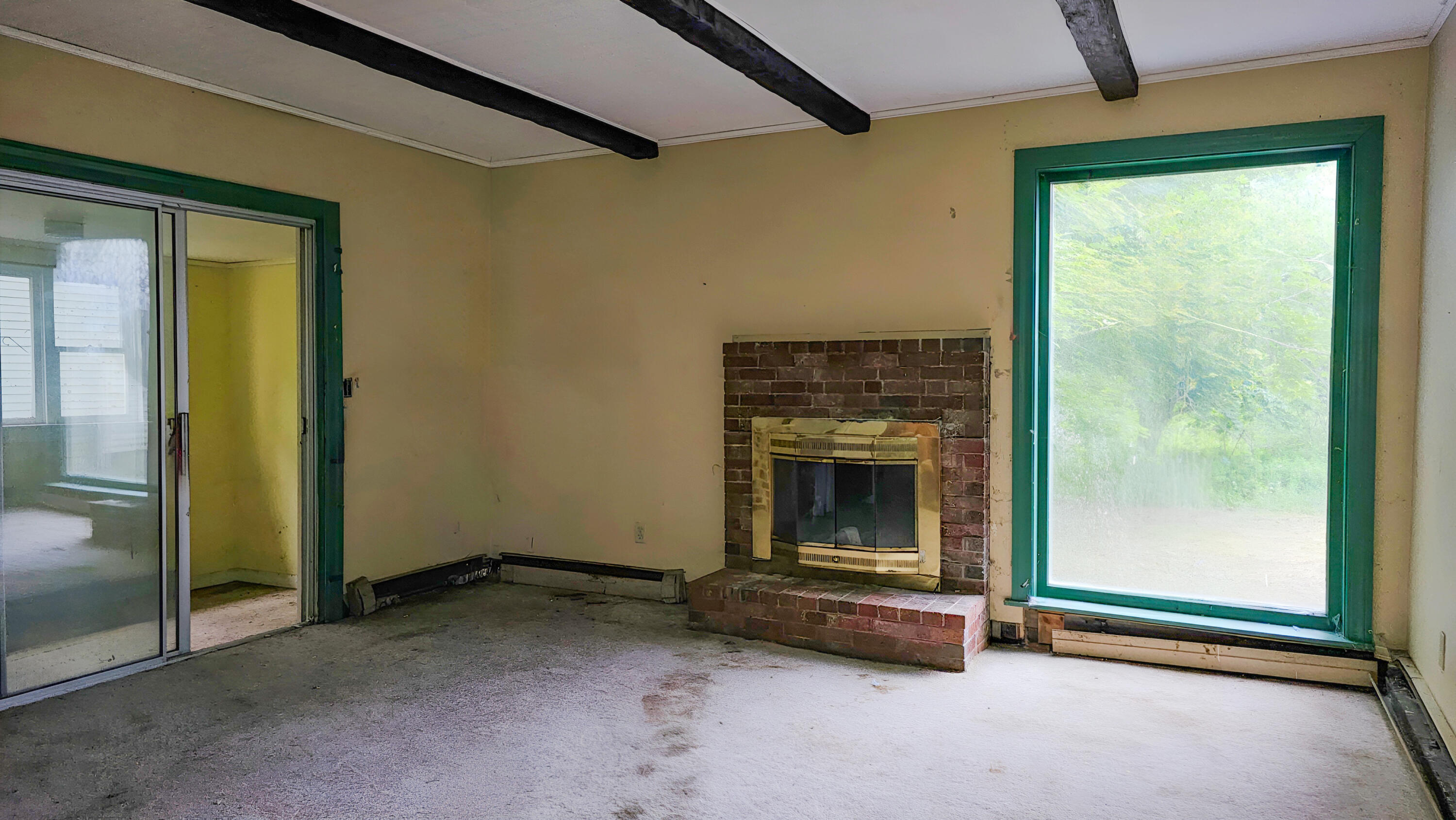 85 Main Street Property Photo 38