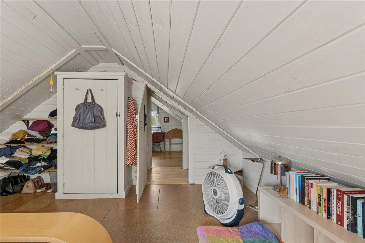 370 Carroll Road Property Photo 24