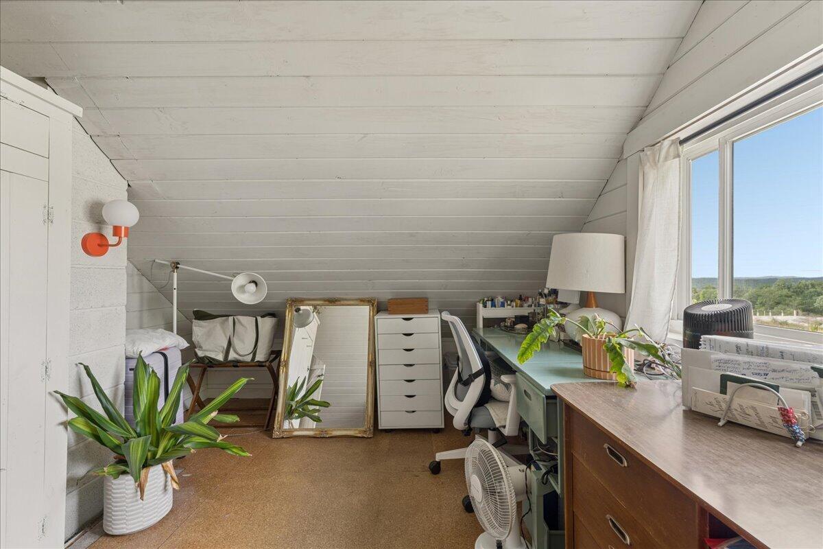 370 Carroll Road Property Photo 26