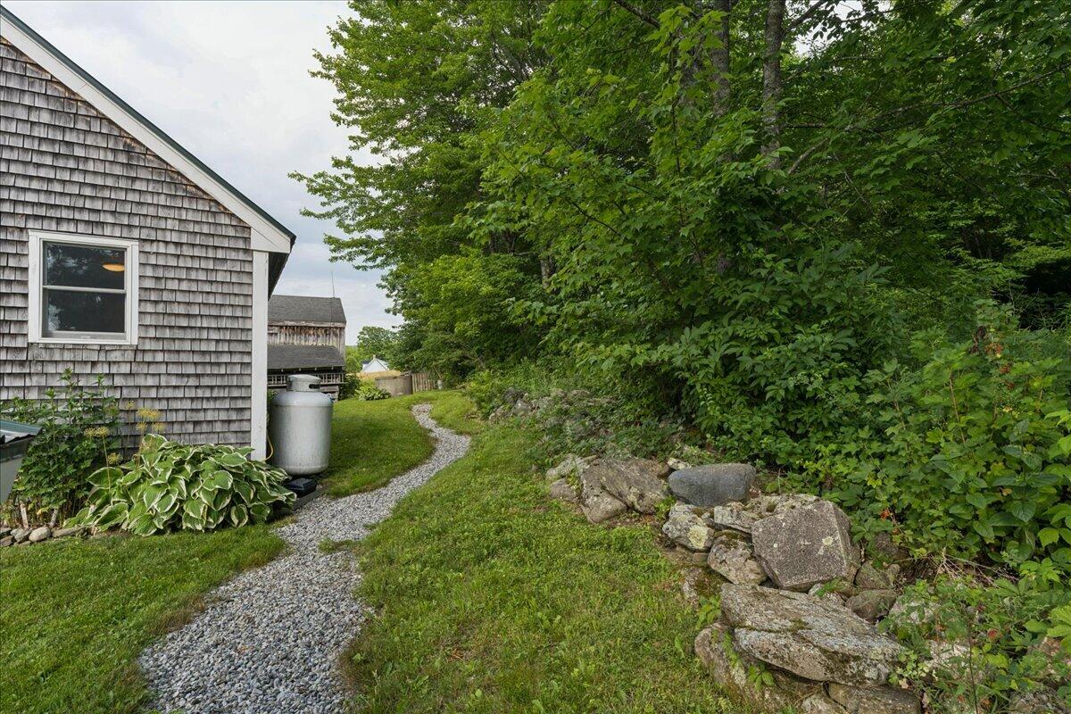 370 Carroll Road Property Photo 37