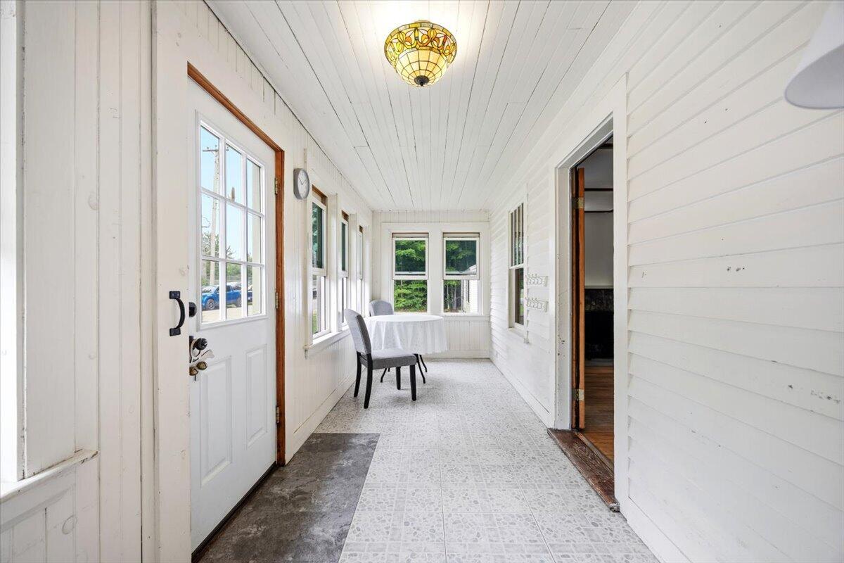 275 Sam Page Road Property Photo 5