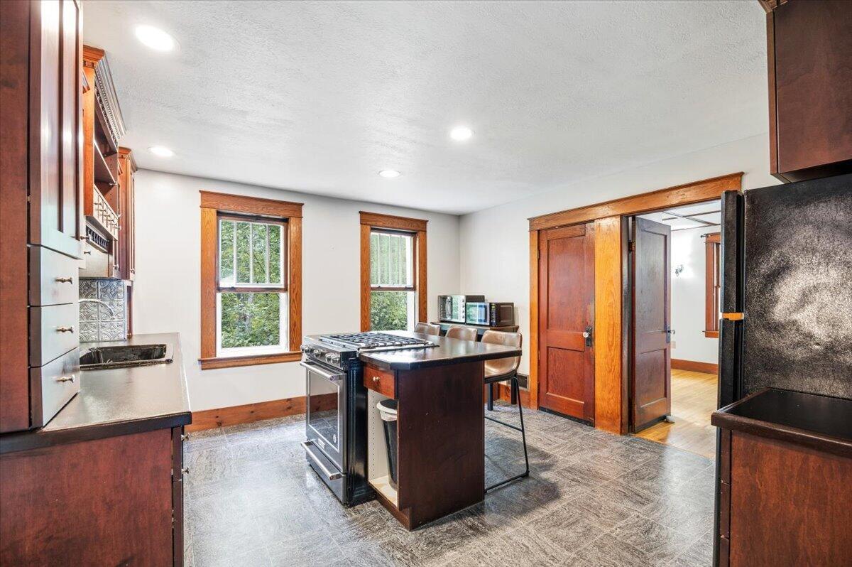 275 Sam Page Road Property Photo 10