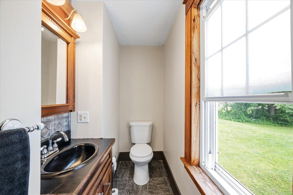 275 Sam Page Road Property Photo 15