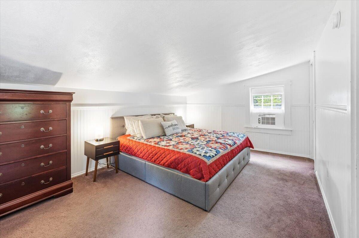 275 Sam Page Road Property Photo 16