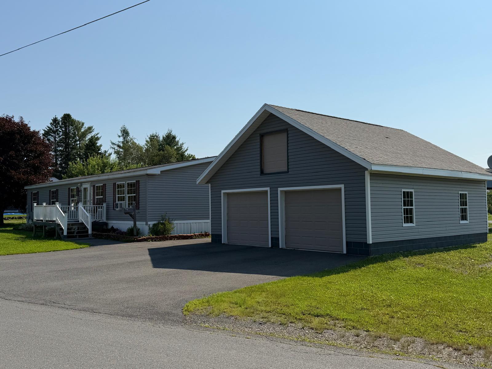 16 Ward Street Property Photo 4