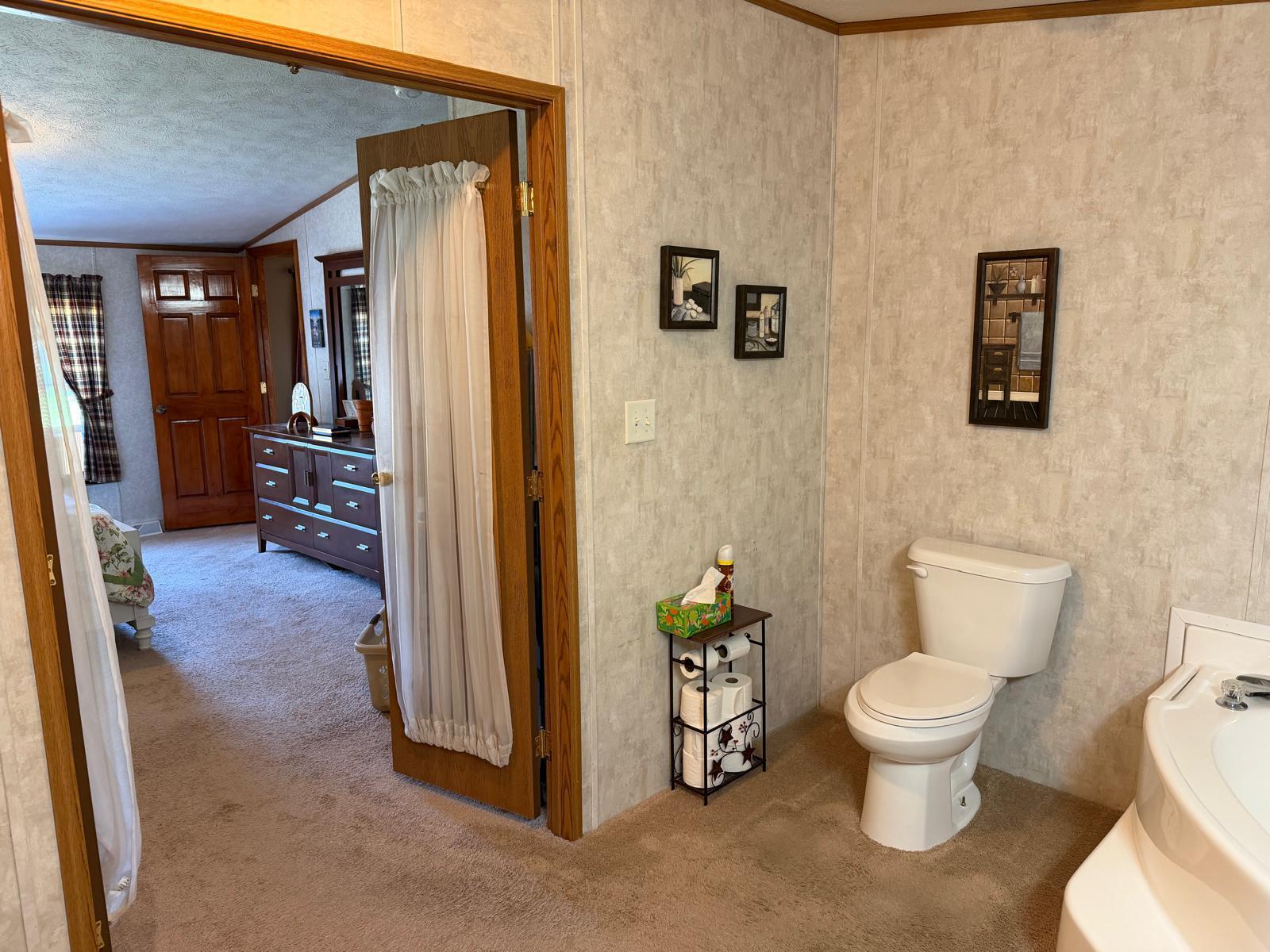 16 Ward Street Property Photo 21