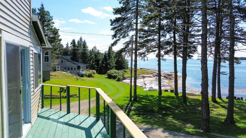16 Hannah's Cove Property Photo 1