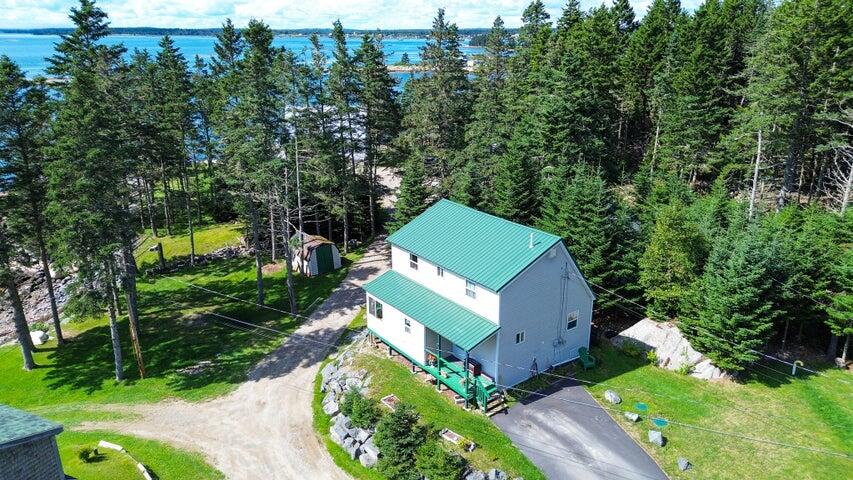 16 Hannah's Cove Property Photo 3