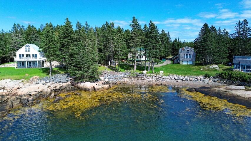 16 Hannah's Cove Property Photo 8
