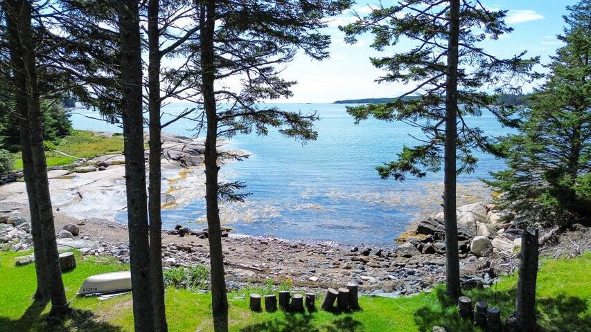 16 Hannah's Cove Property Photo 16