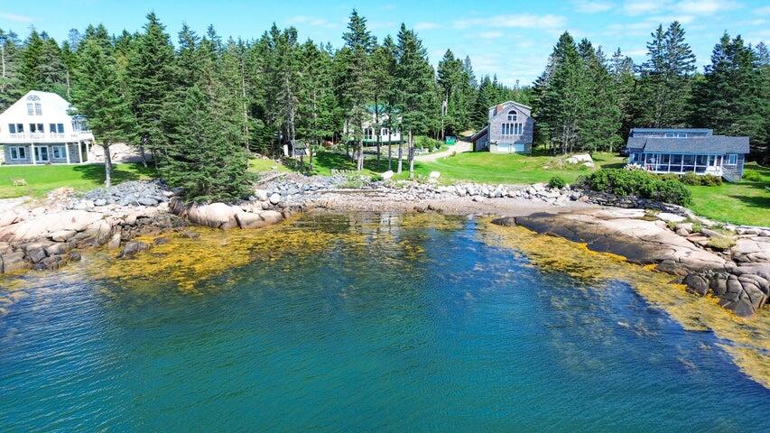 16 Hannah's Cove Property Photo 17