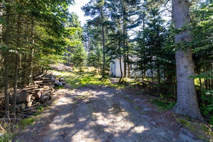 16 Hannah's Cove Property Photo 43