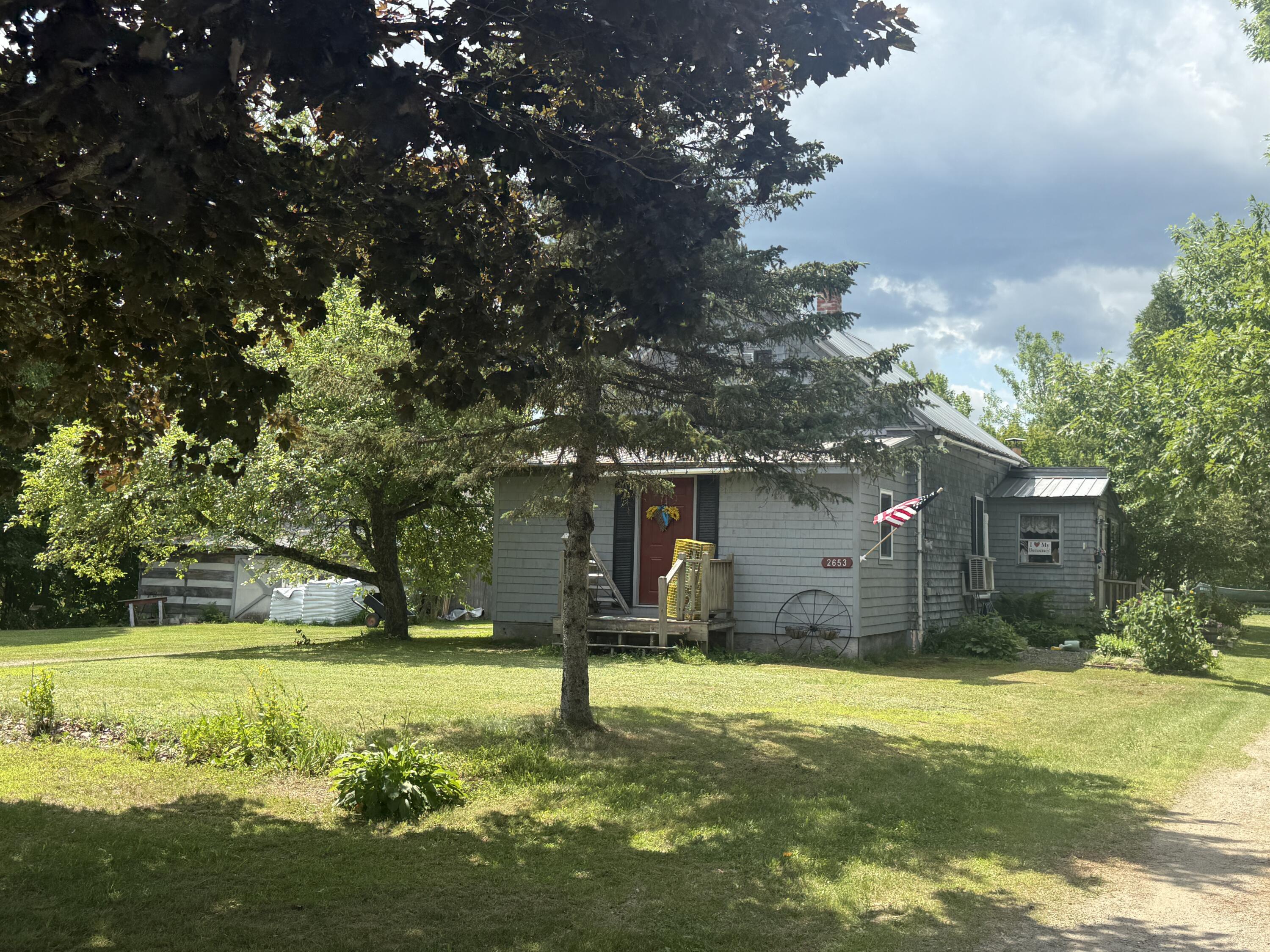 2653 Lee Road Property Photo 5