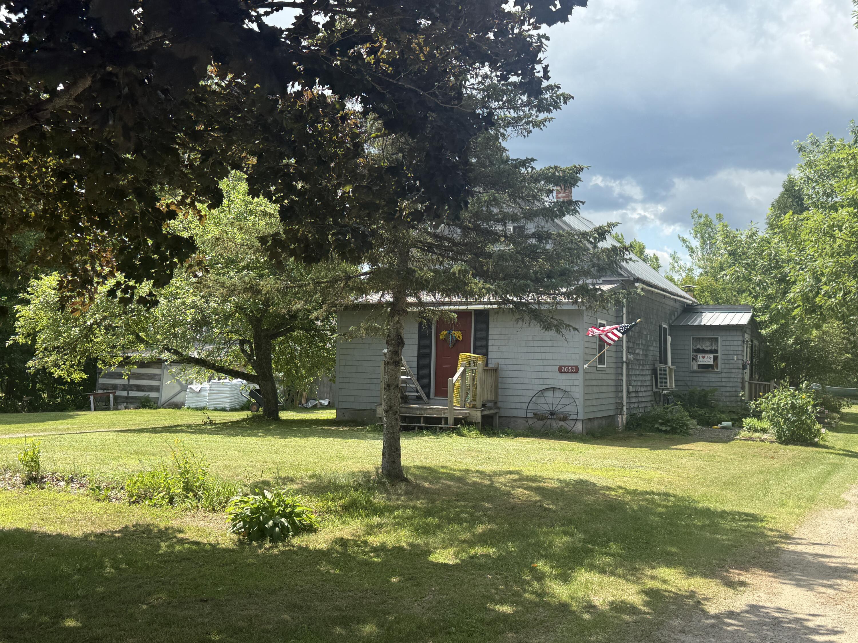 2653 Lee Road Property Photo 6