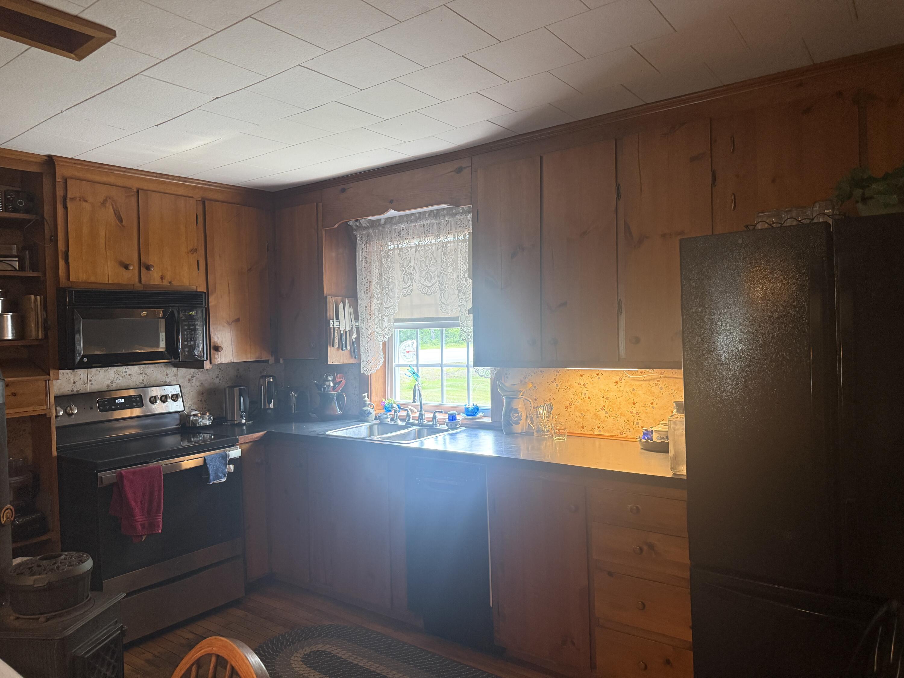 2653 Lee Road Property Photo 25