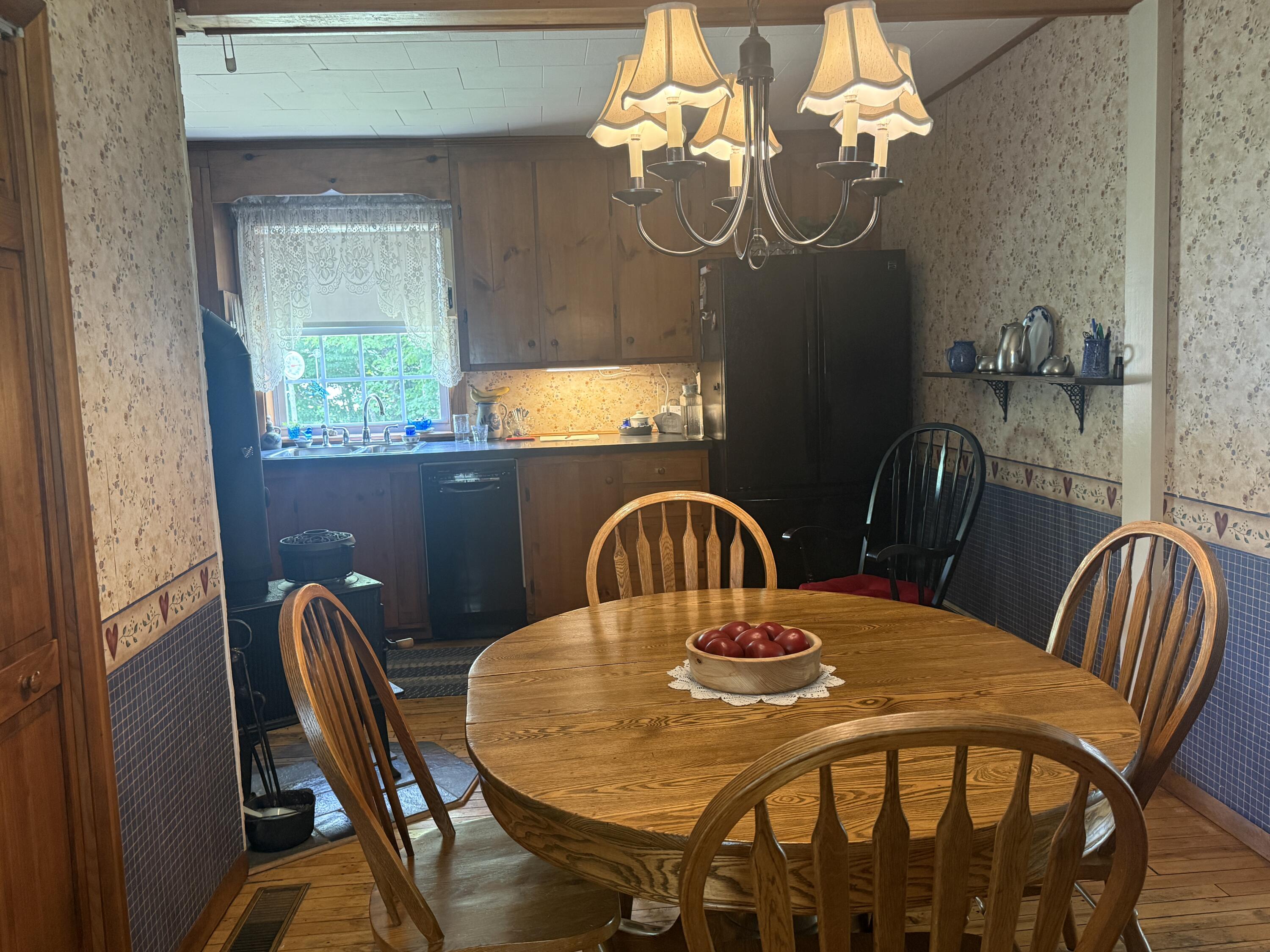 2653 Lee Road Property Photo 27