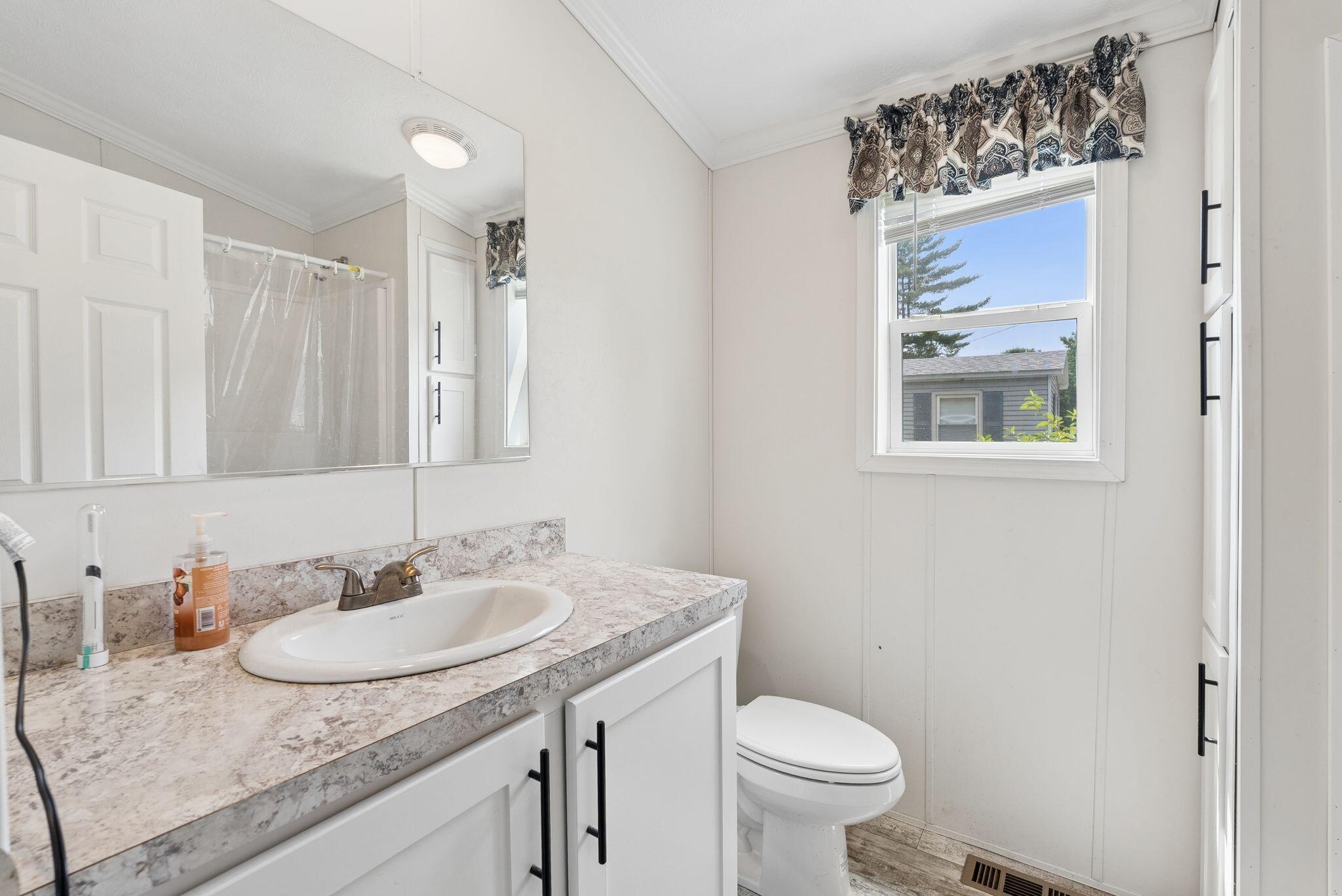 34 Falcon Circle Property Photo 12