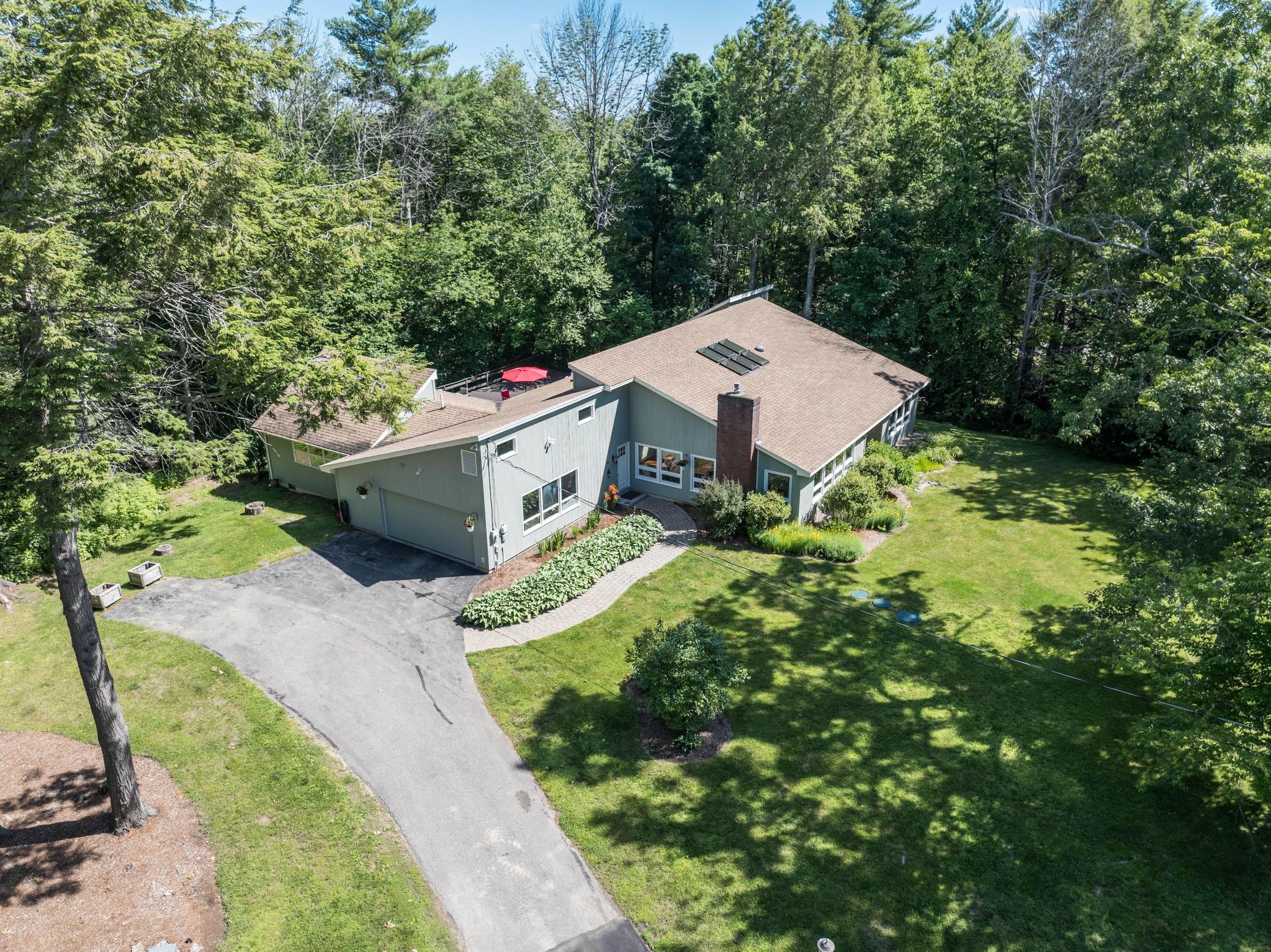 257 Rollingwood Road Property Photo 3