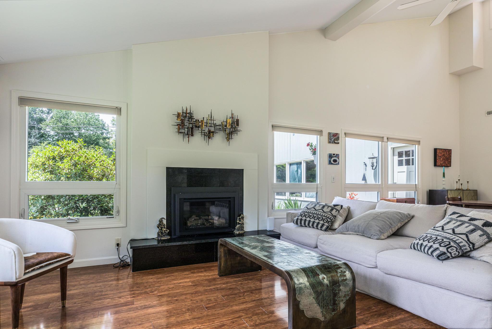 257 Rollingwood Road Property Photo 7