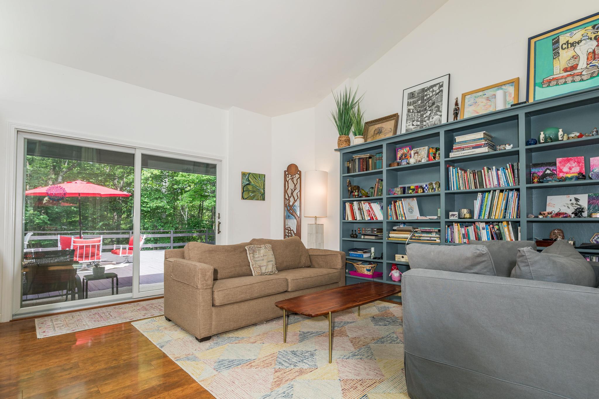 257 Rollingwood Road Property Photo 16