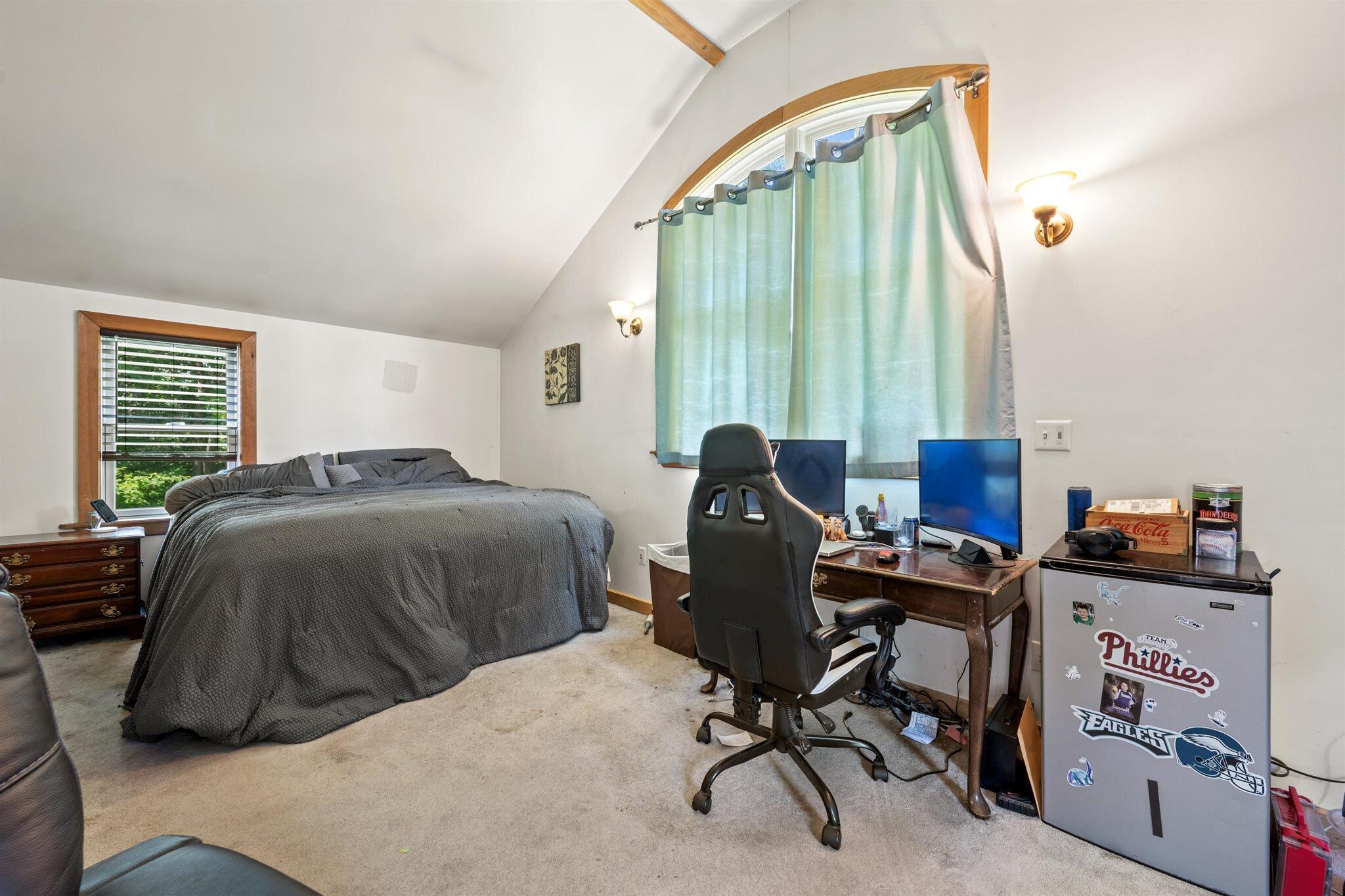 13 Race Course Road Property Photo 19