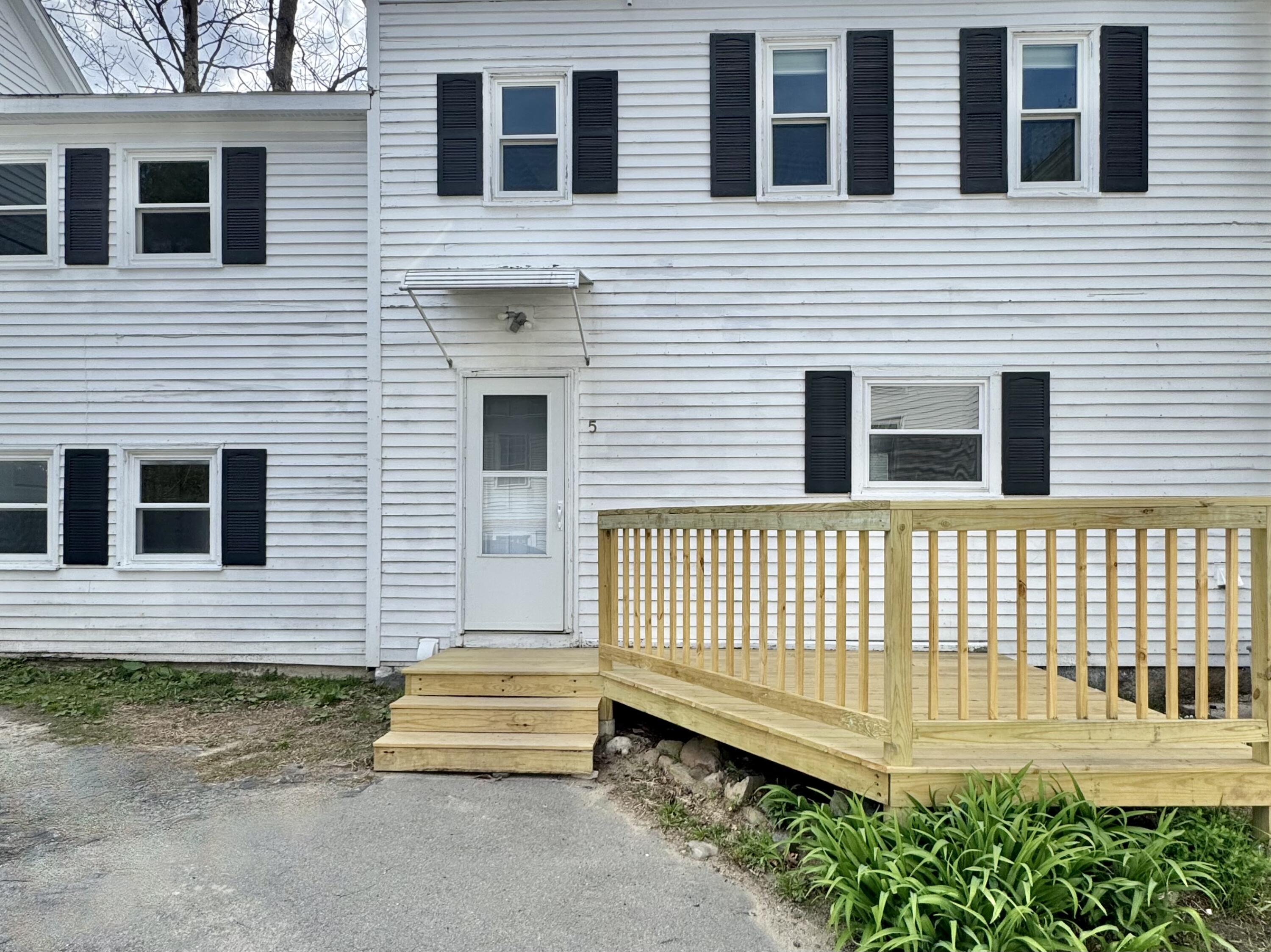 5 Ossipee Trail E Property Photo 7