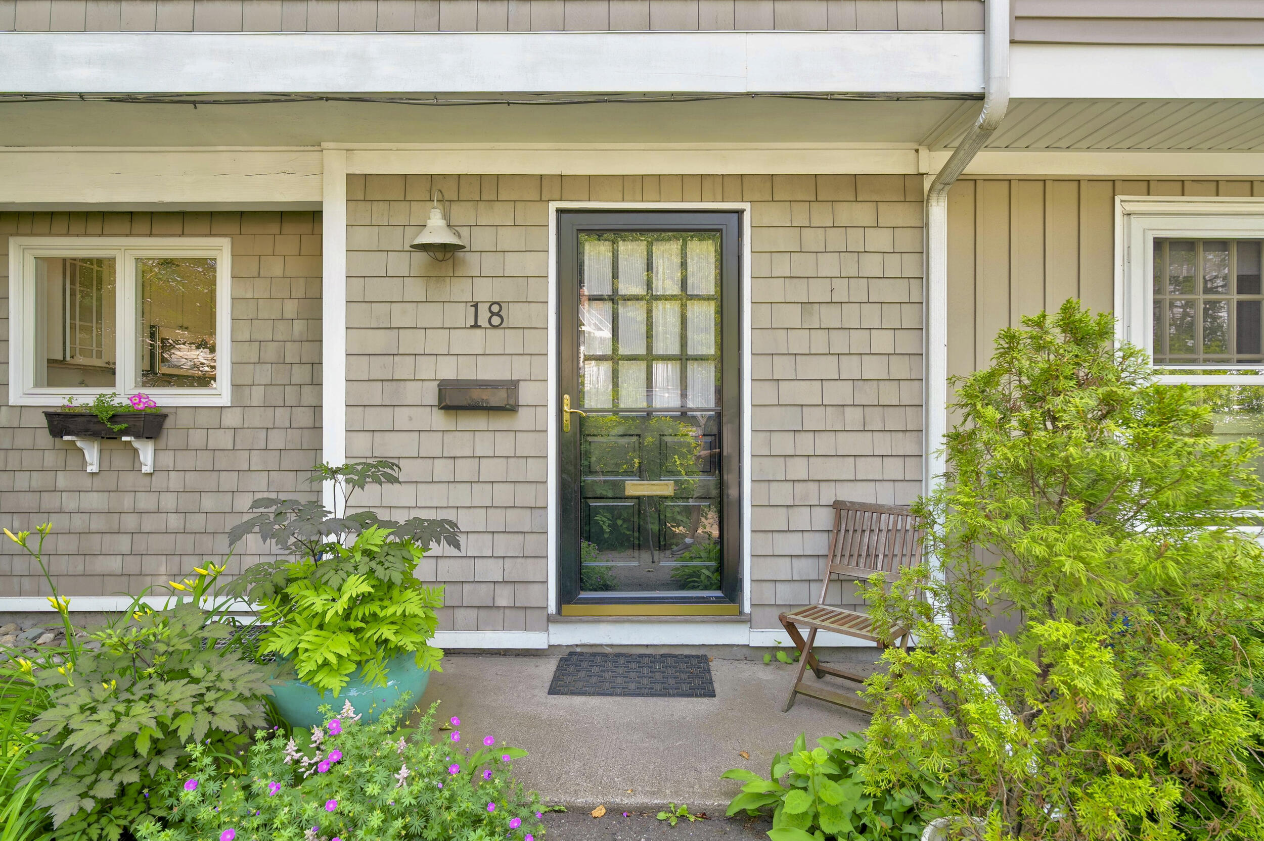 18 Ponce Street Property Photo 9