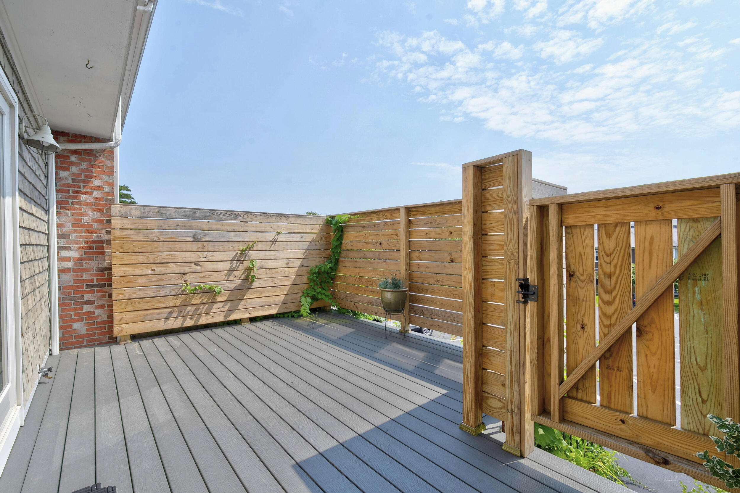 18 Ponce Street Property Photo 16