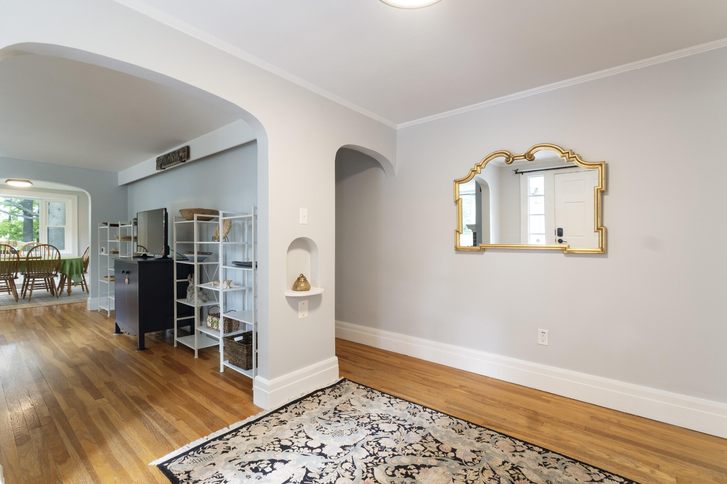 10 Blaine Avenue Property Photo 12
