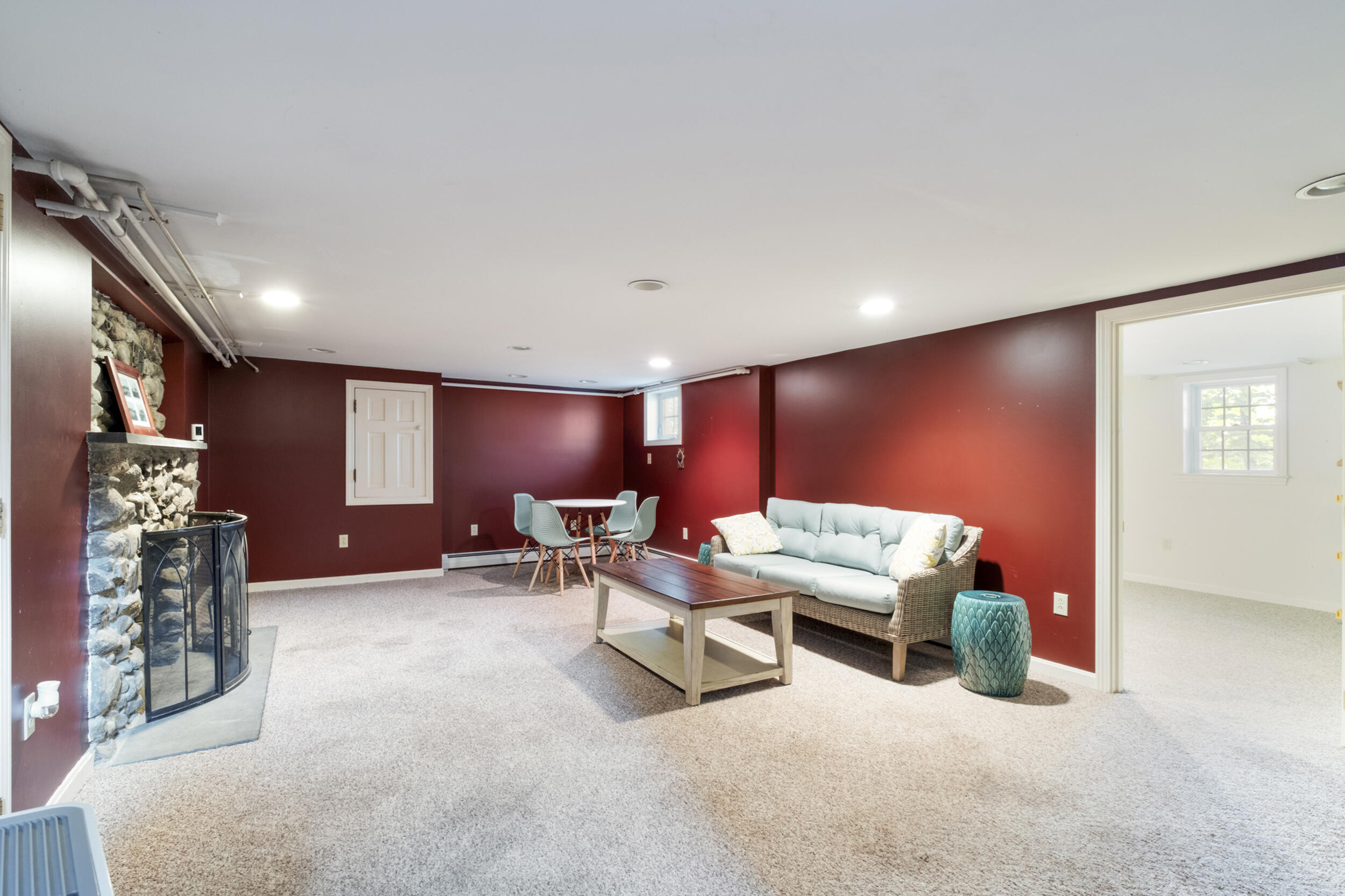 10 Blaine Avenue Property Photo 33