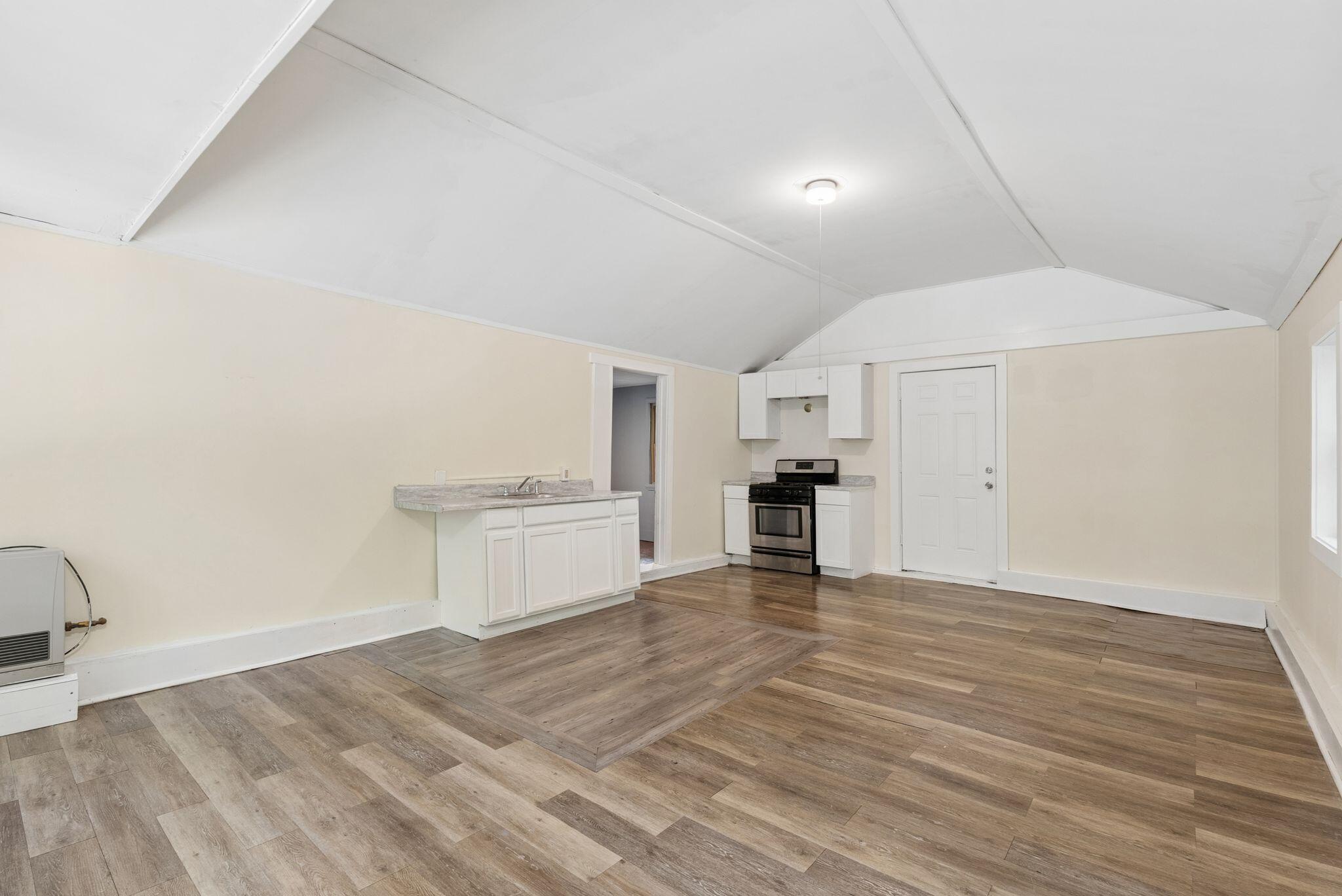 36 Coolidge Avenue Property Photo 28