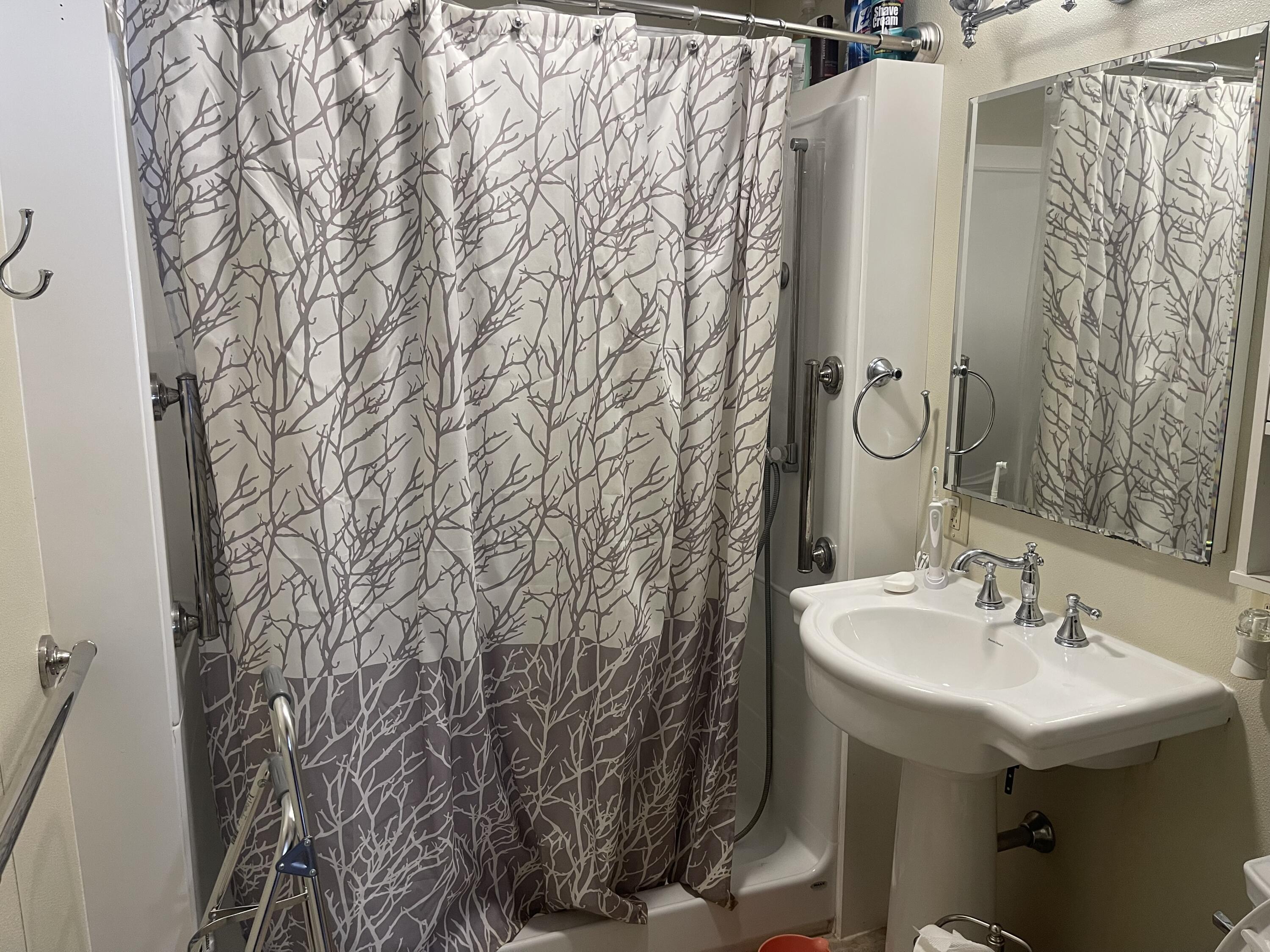 1 Elm Street Property Photo 17