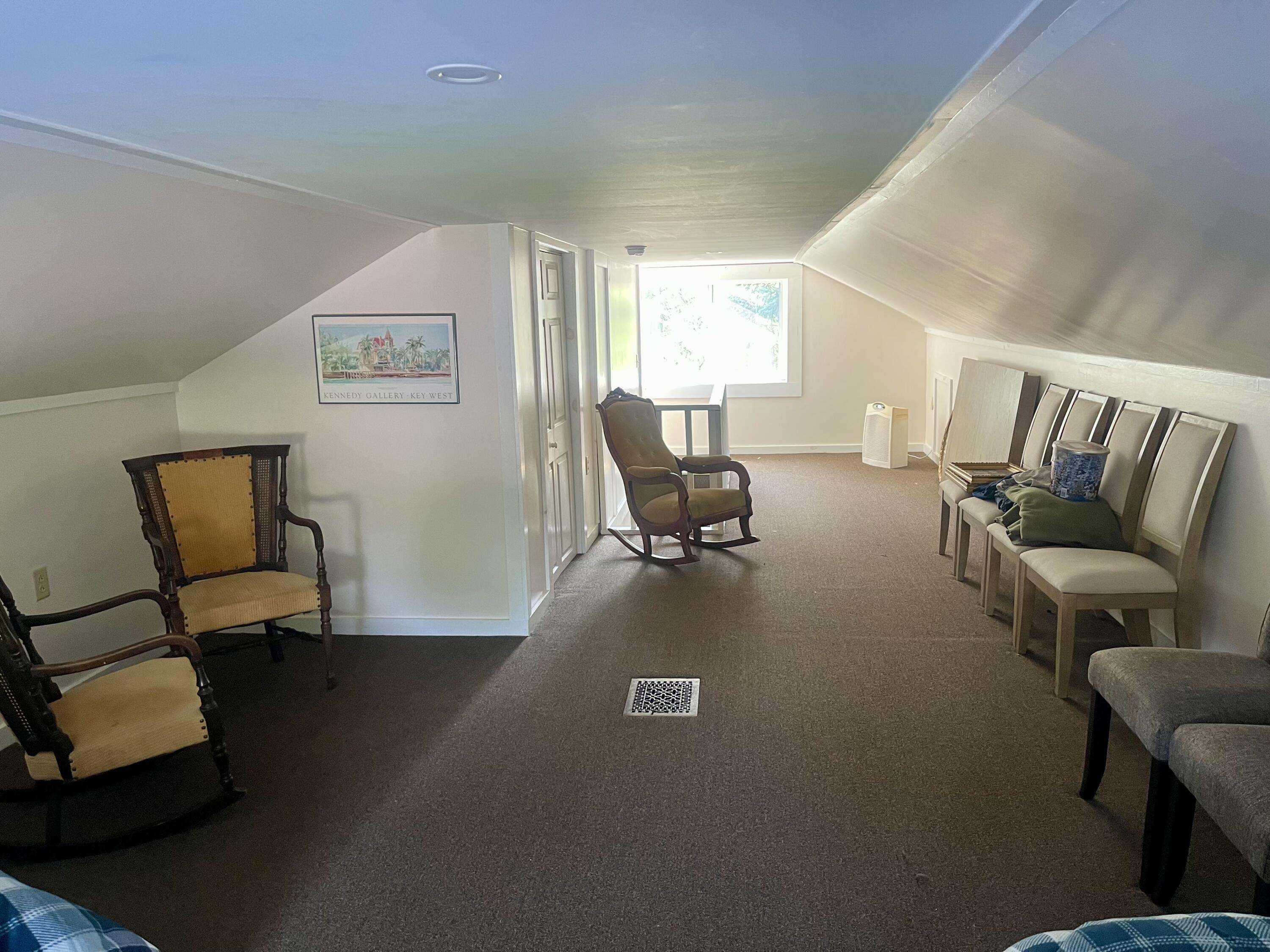 1 Elm Street Property Photo 27
