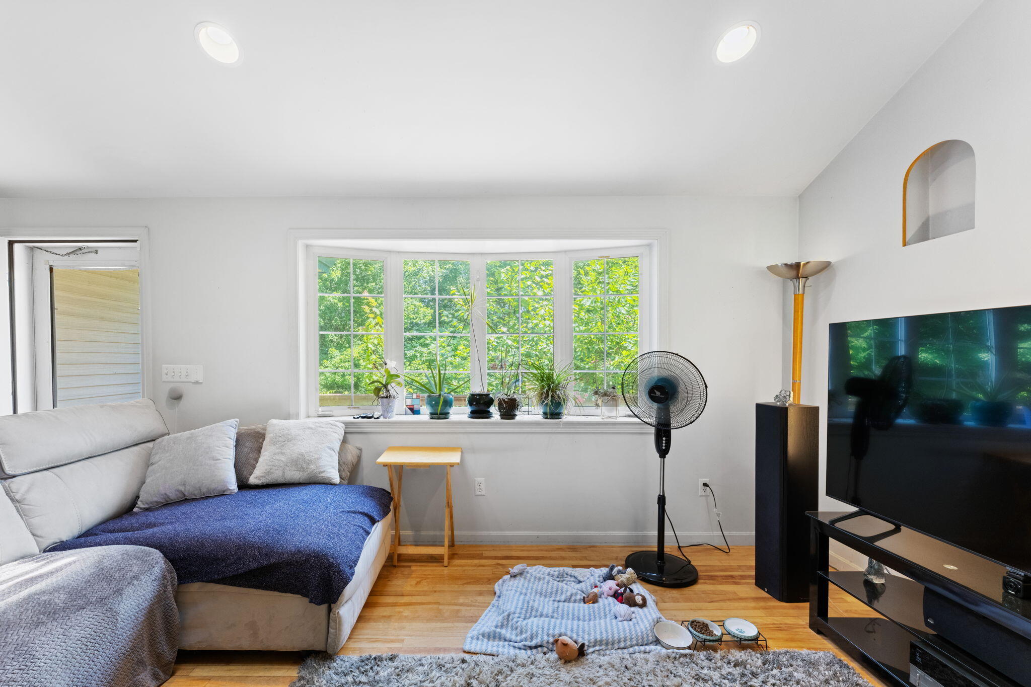 824 Meadow Road Property Photo 12