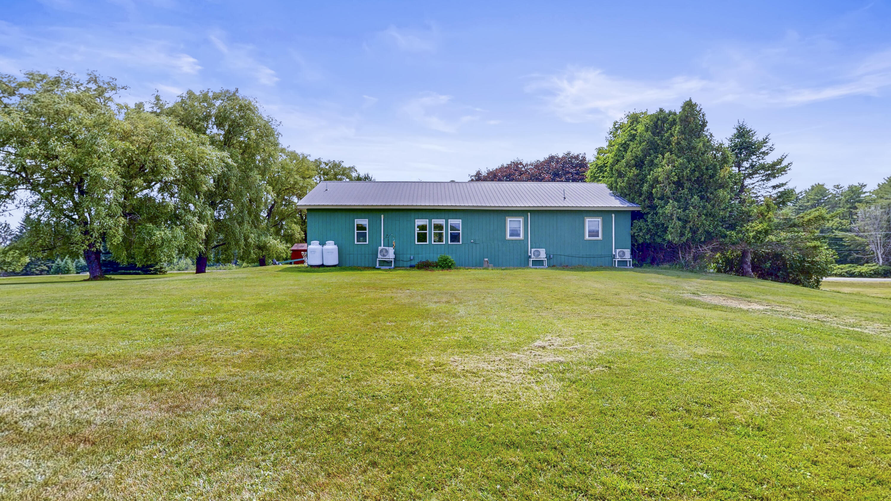 4 Brook Hill Drive Property Photo 44