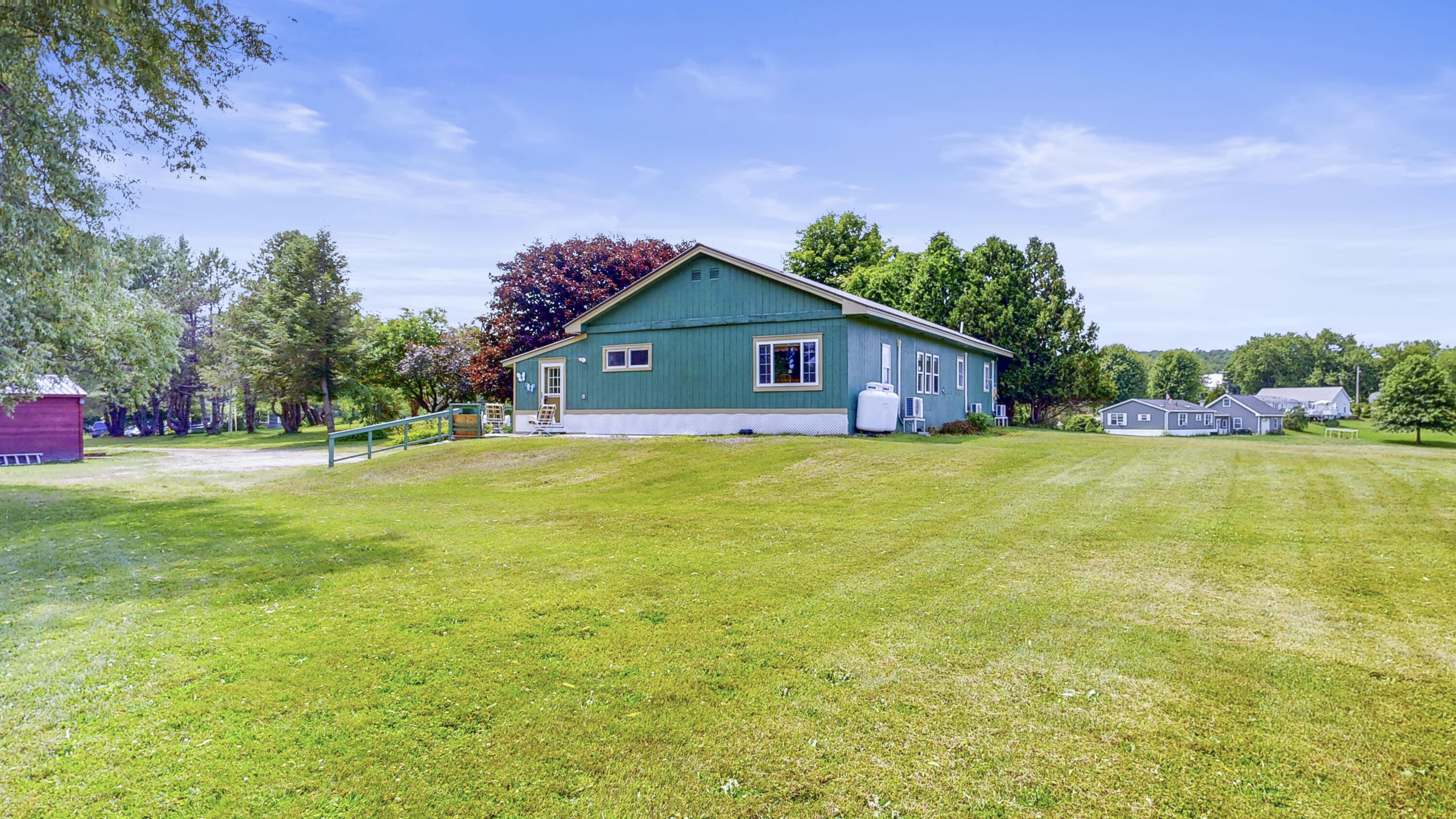 4 Brook Hill Drive Property Photo 45