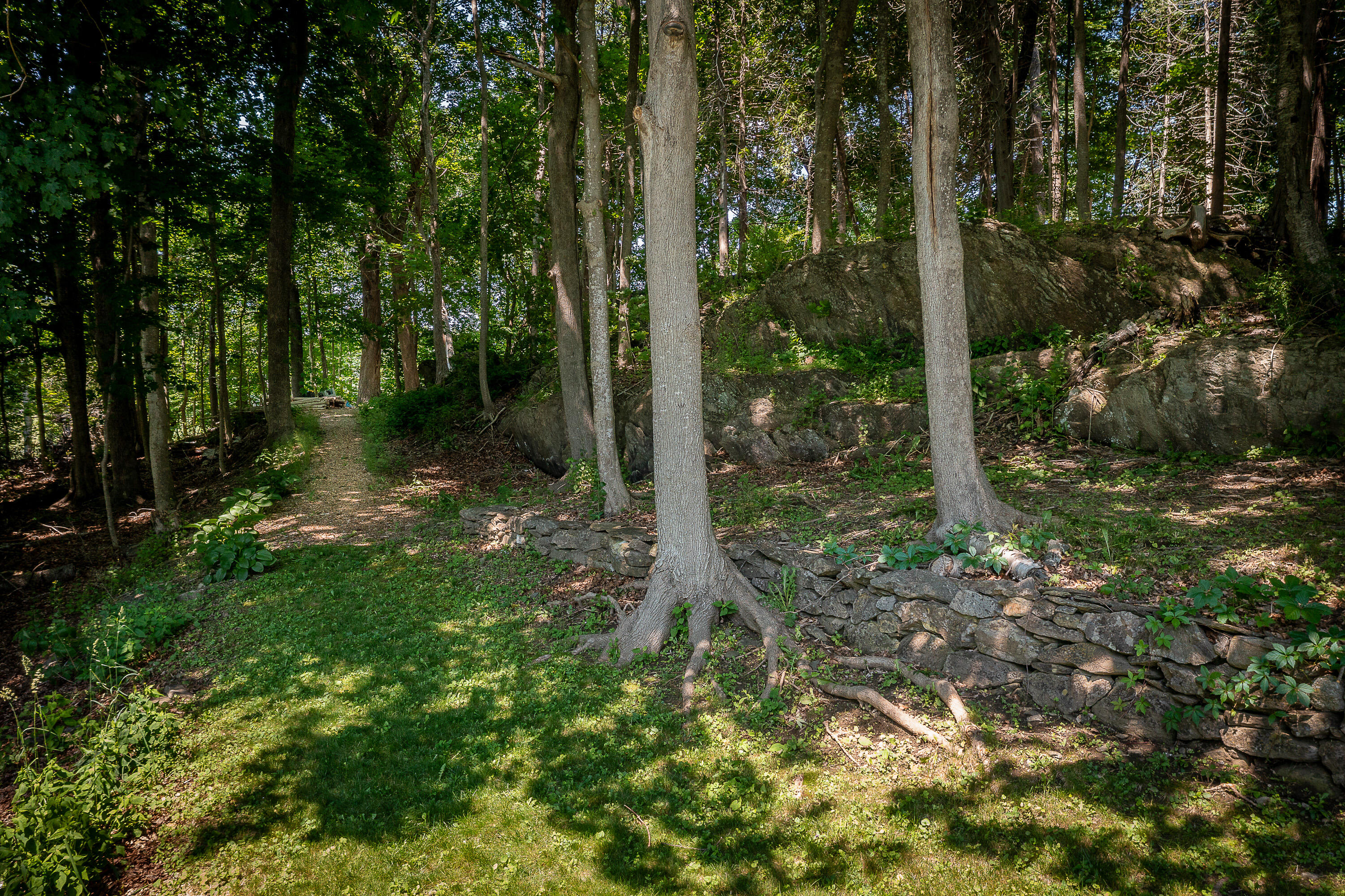 125 Russell Avenue Property Photo 5
