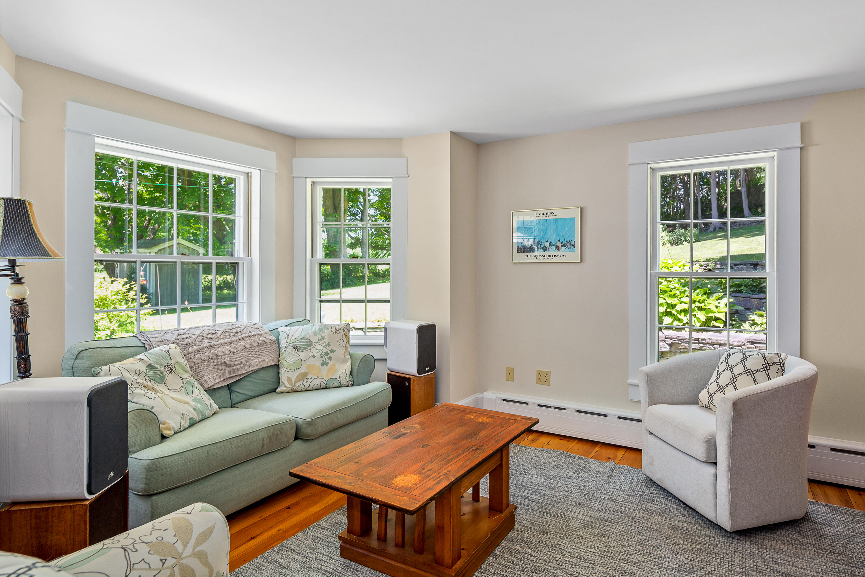 125 Russell Avenue Property Photo 12