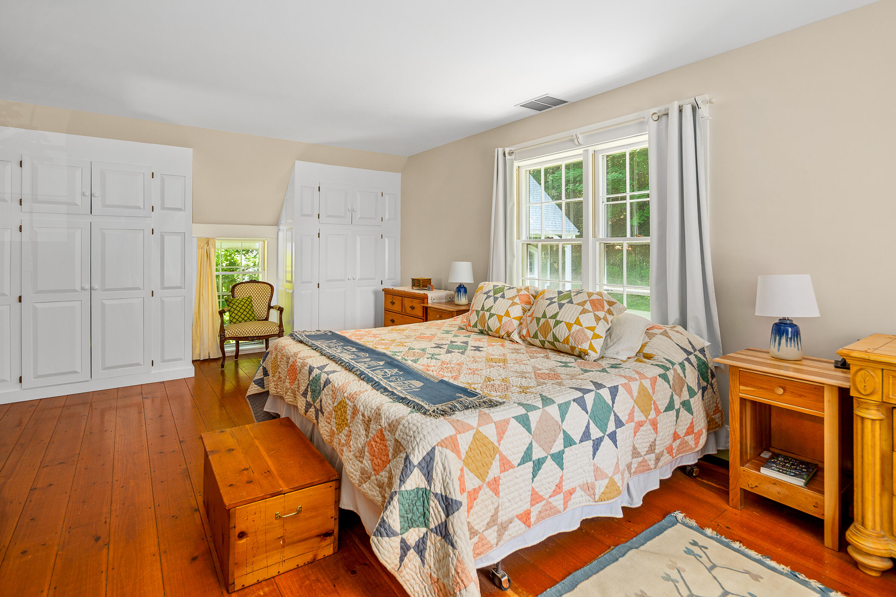 125 Russell Avenue Property Photo 16