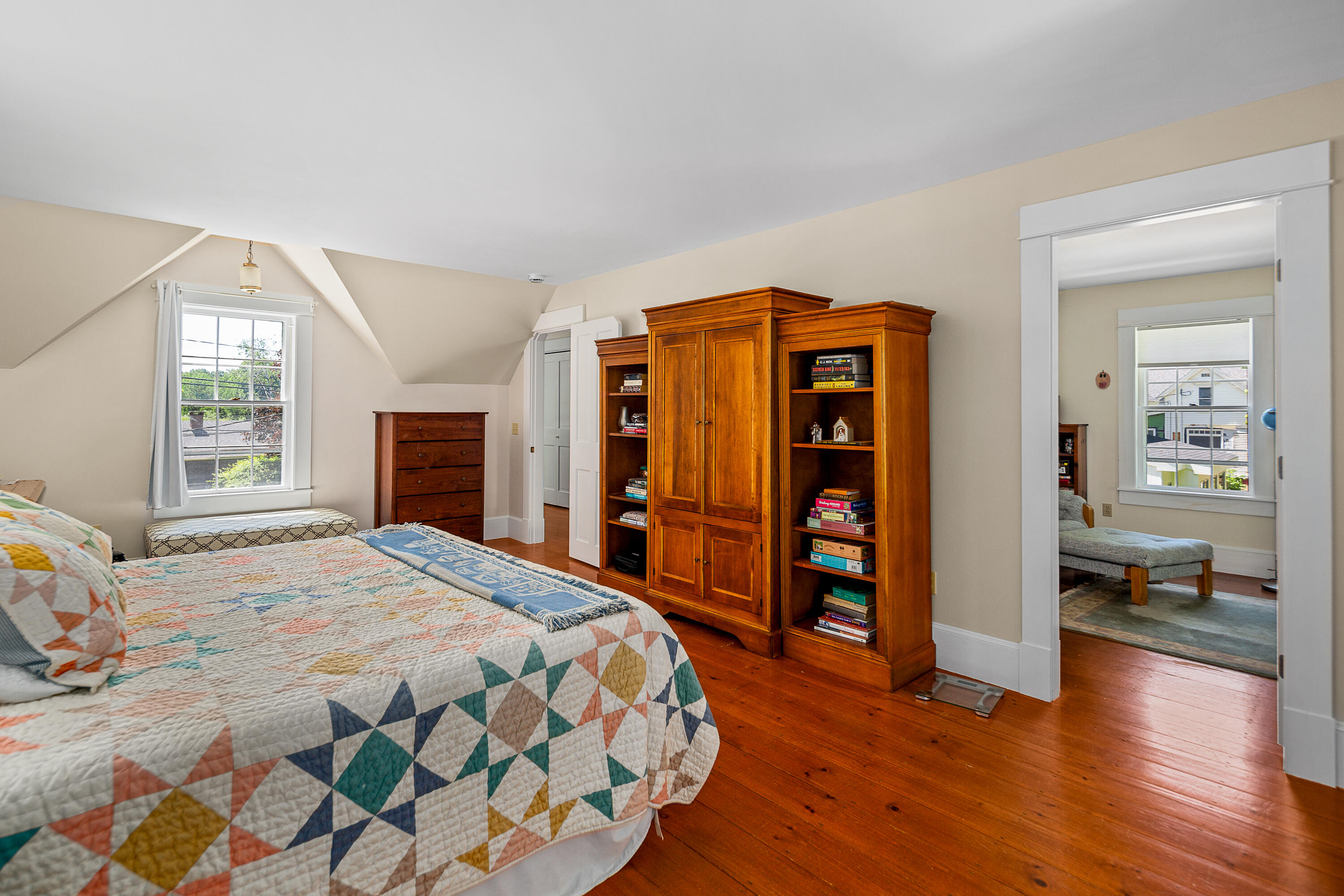 125 Russell Avenue Property Photo 18