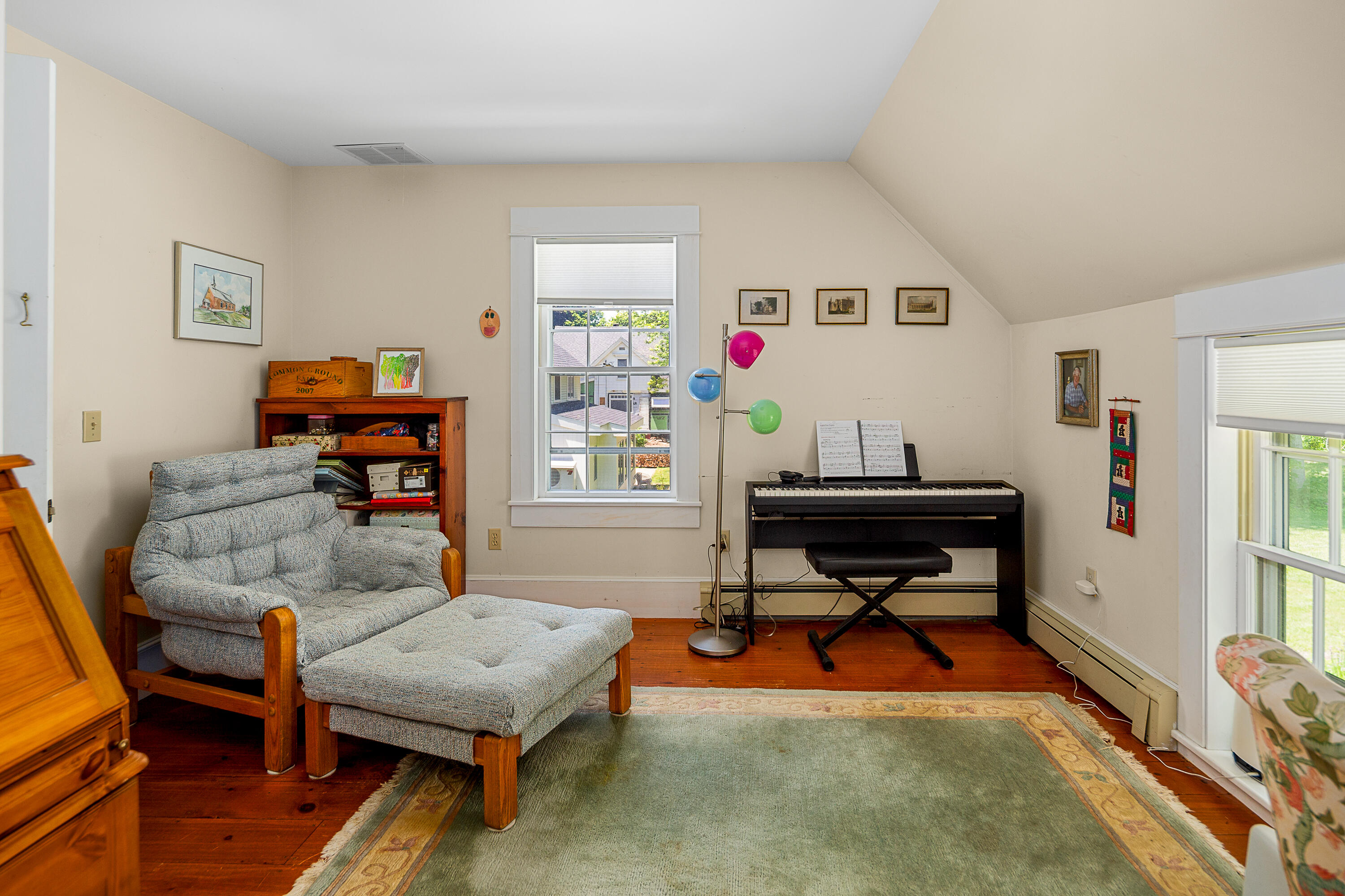 125 Russell Avenue Property Photo 19