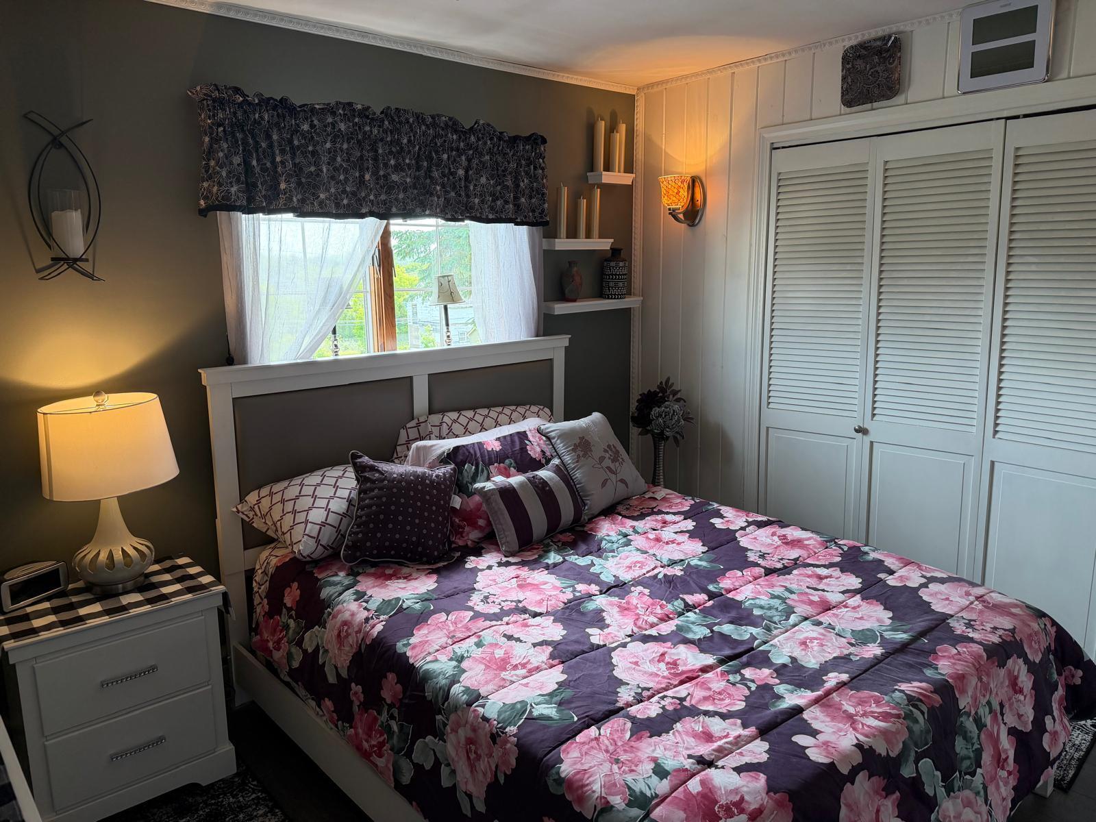 9 Spring Street Property Photo 18
