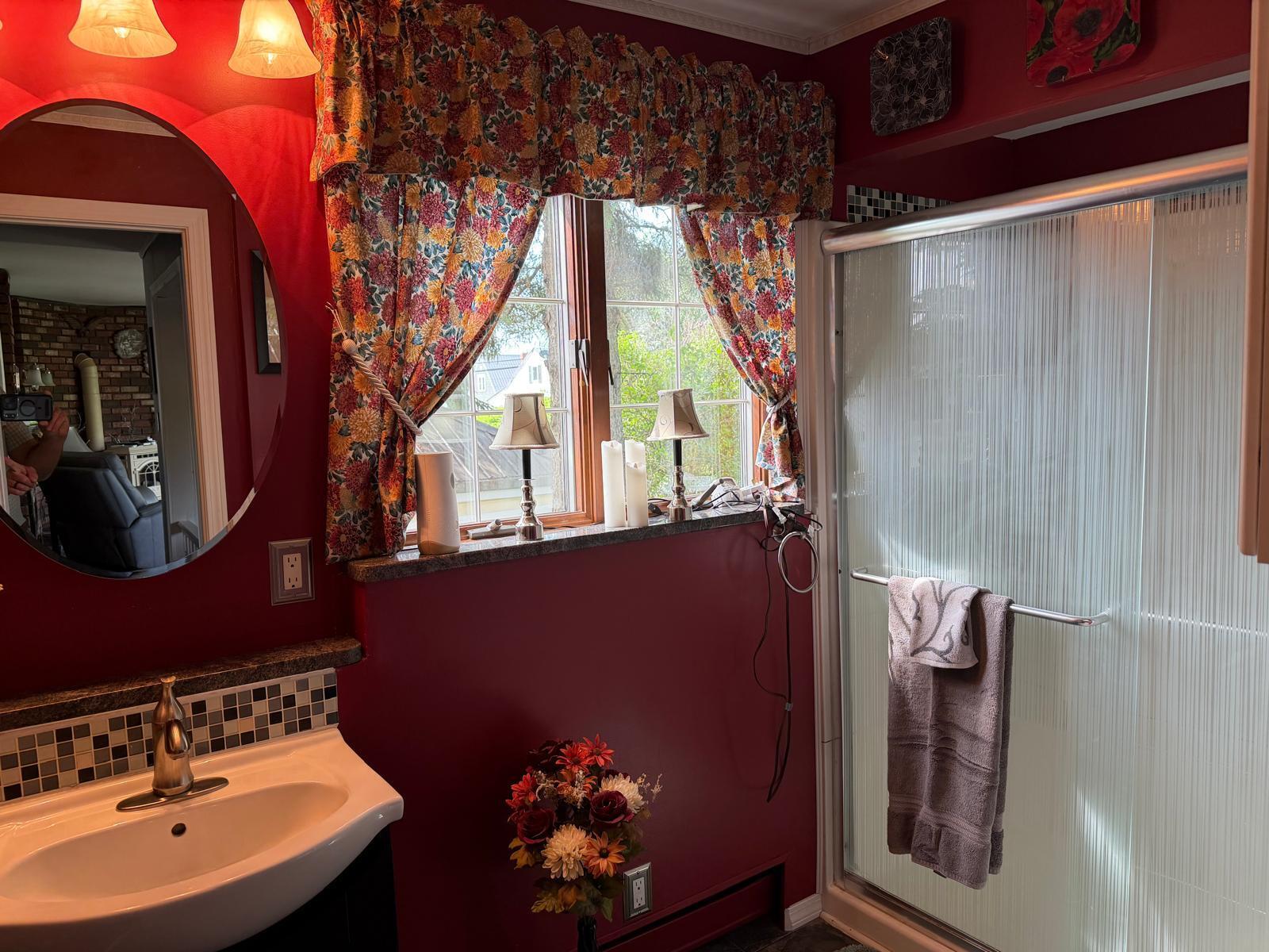 9 Spring Street Property Photo 21