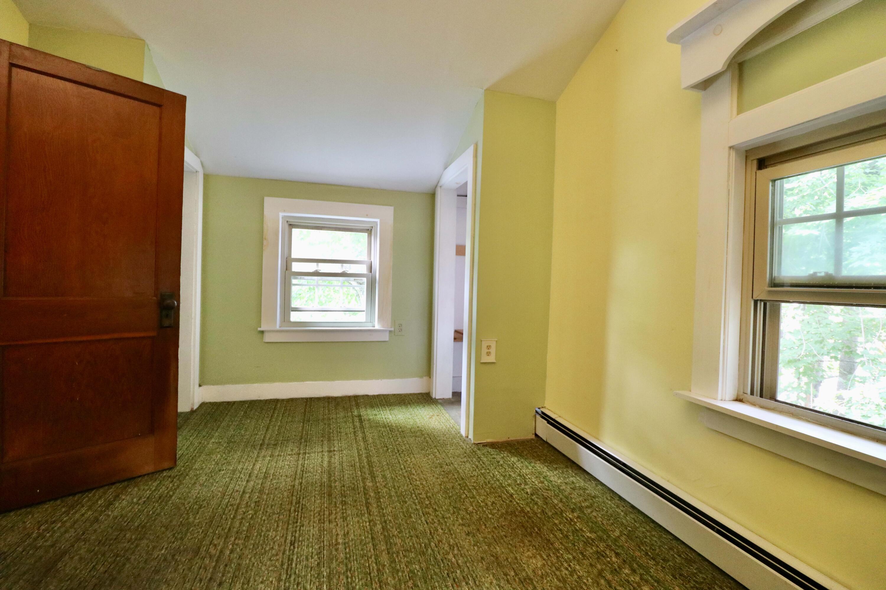 705 Riverside Street Property Photo 42