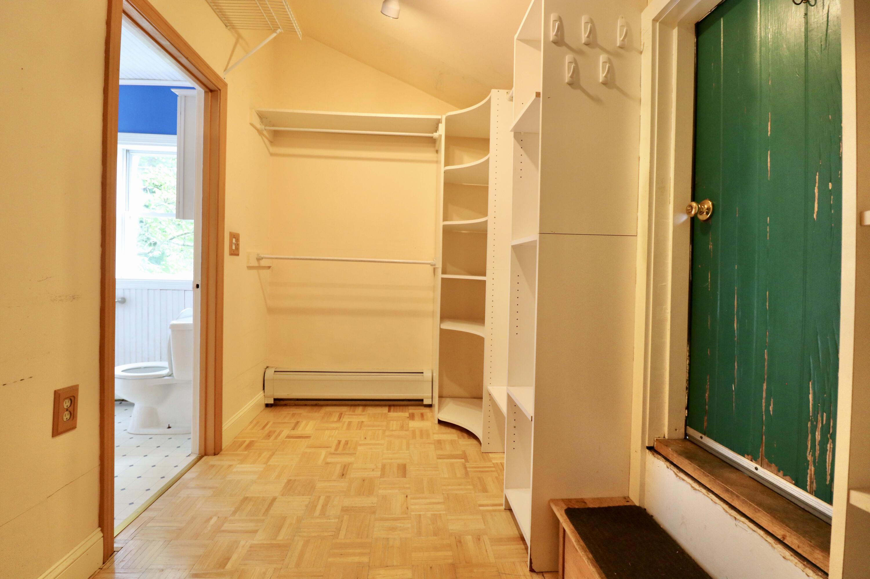 705 Riverside Street Property Photo 56