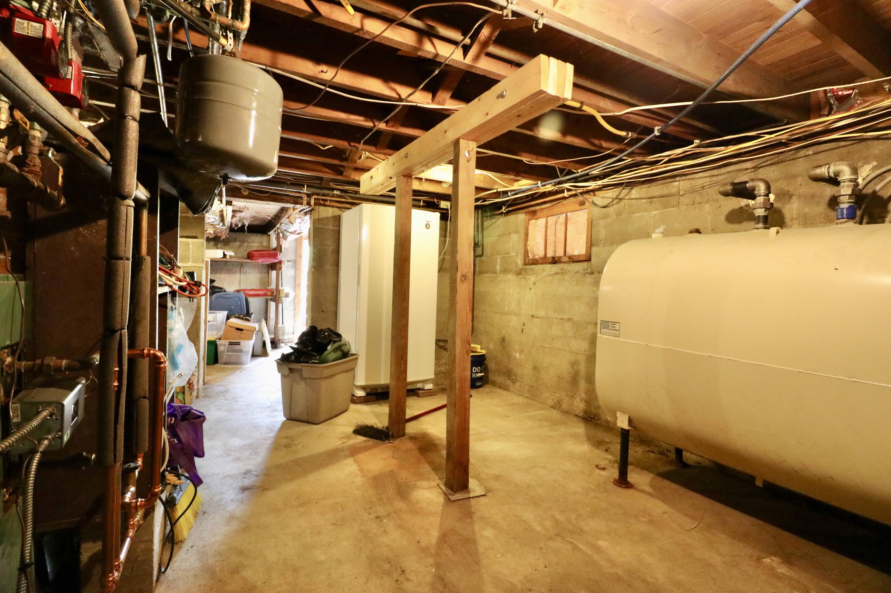 705 Riverside Street Property Photo 72