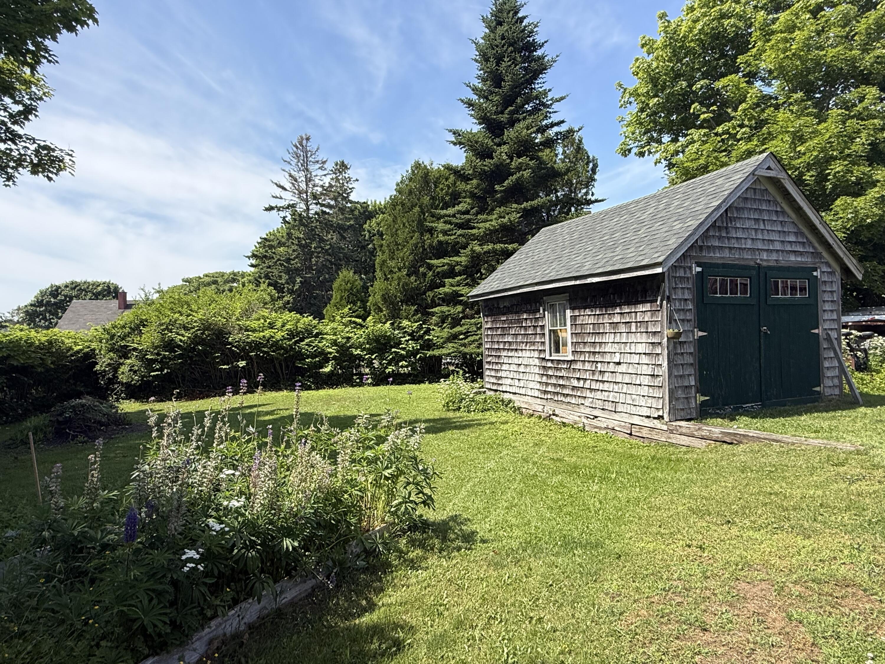 5 Chestnut Street Property Photo 45