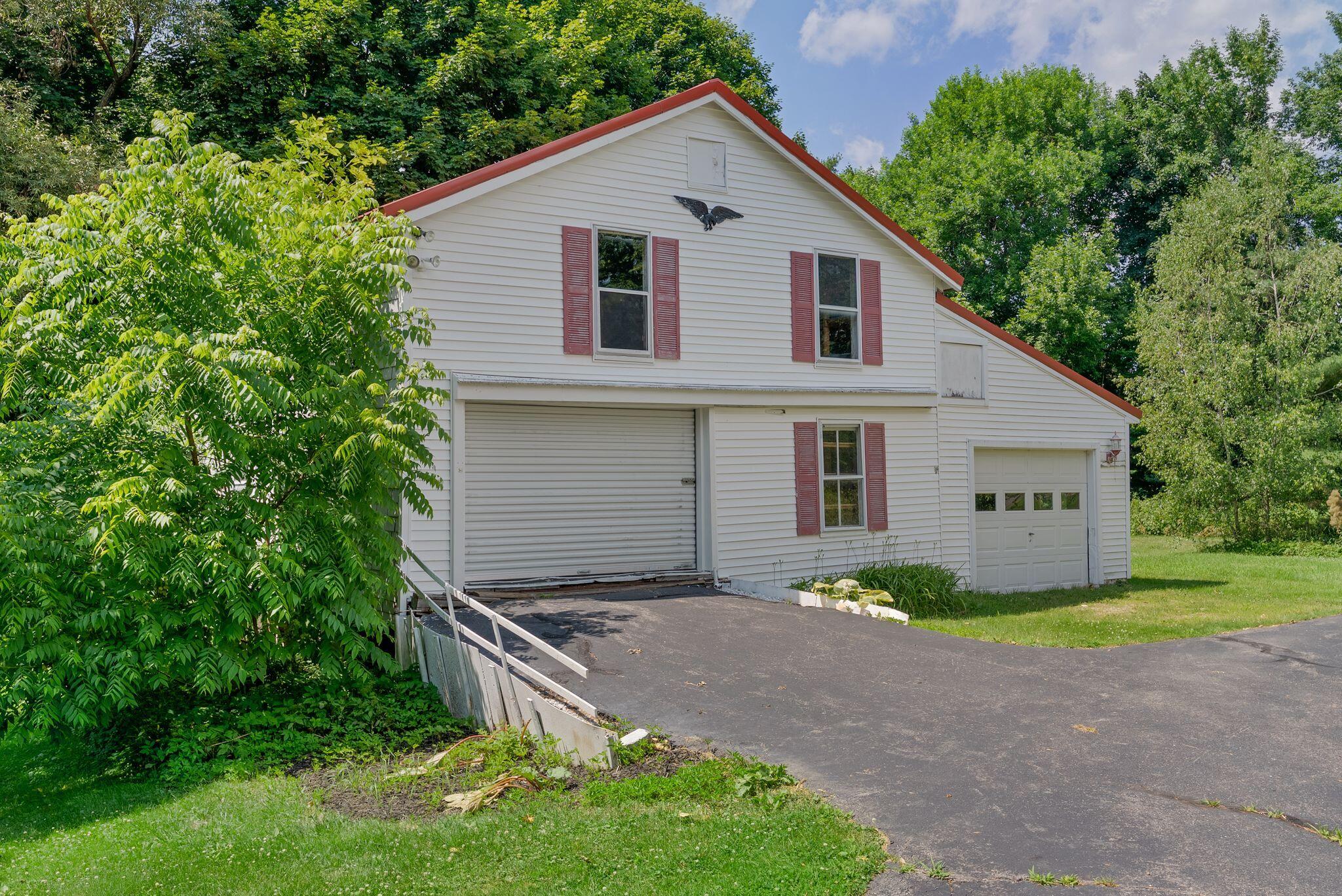 13 Smithtown Road Property Photo 9