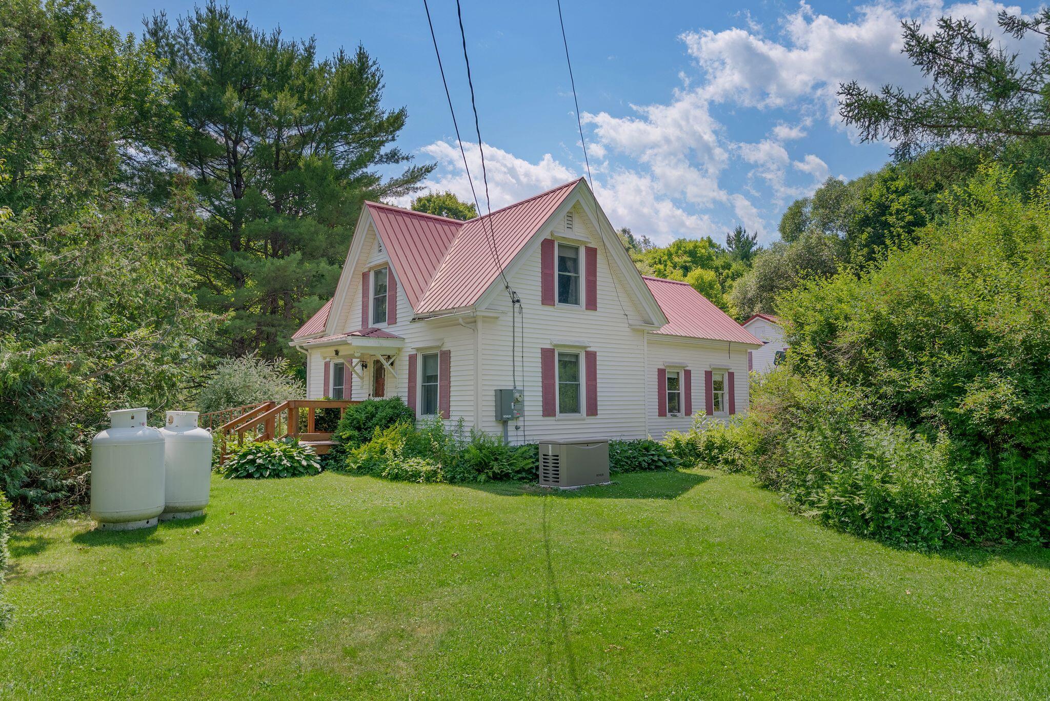 13 Smithtown Road Property Photo 14
